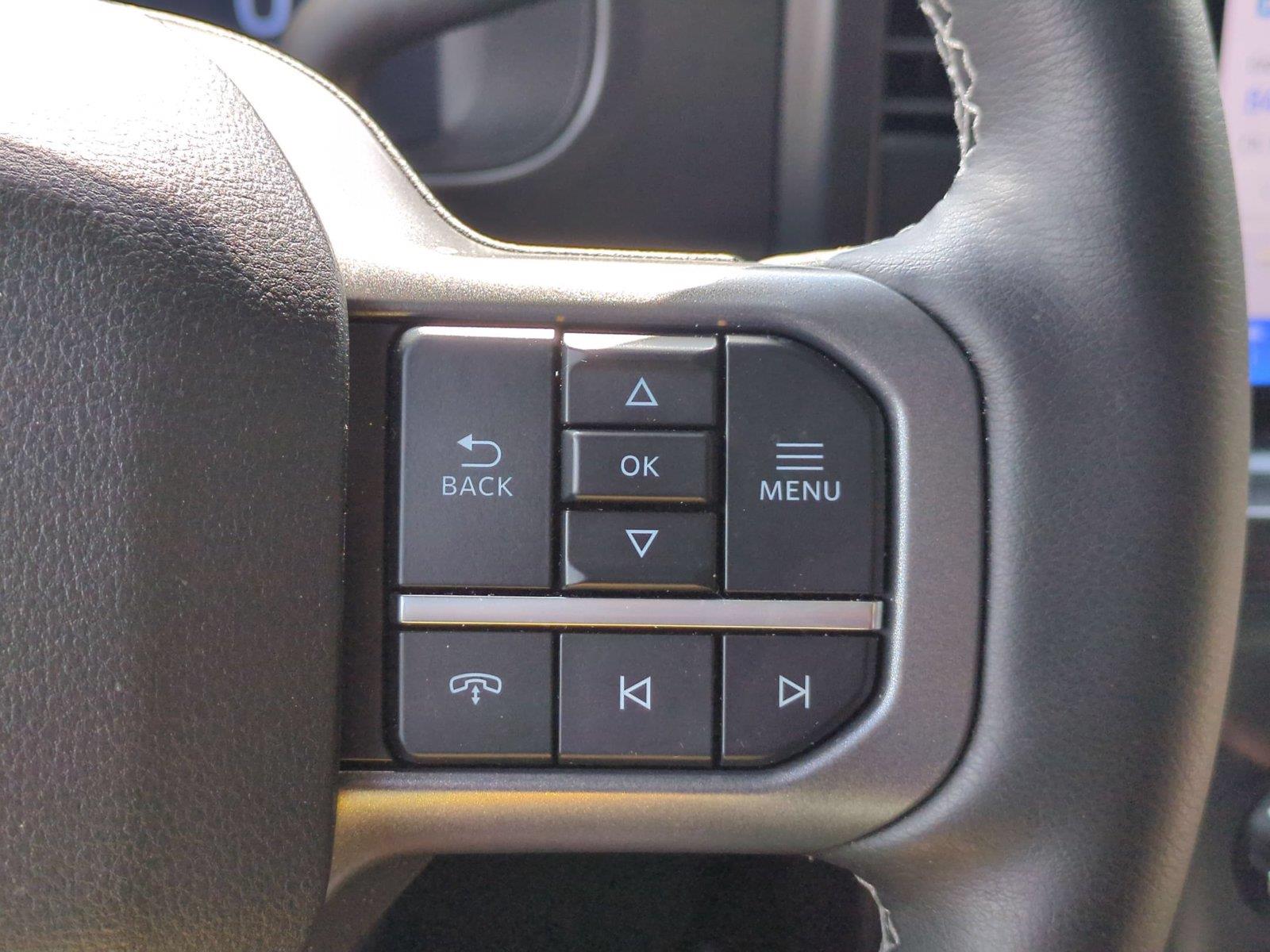 Used 2026 Oxford White Ford LARIAT image 17