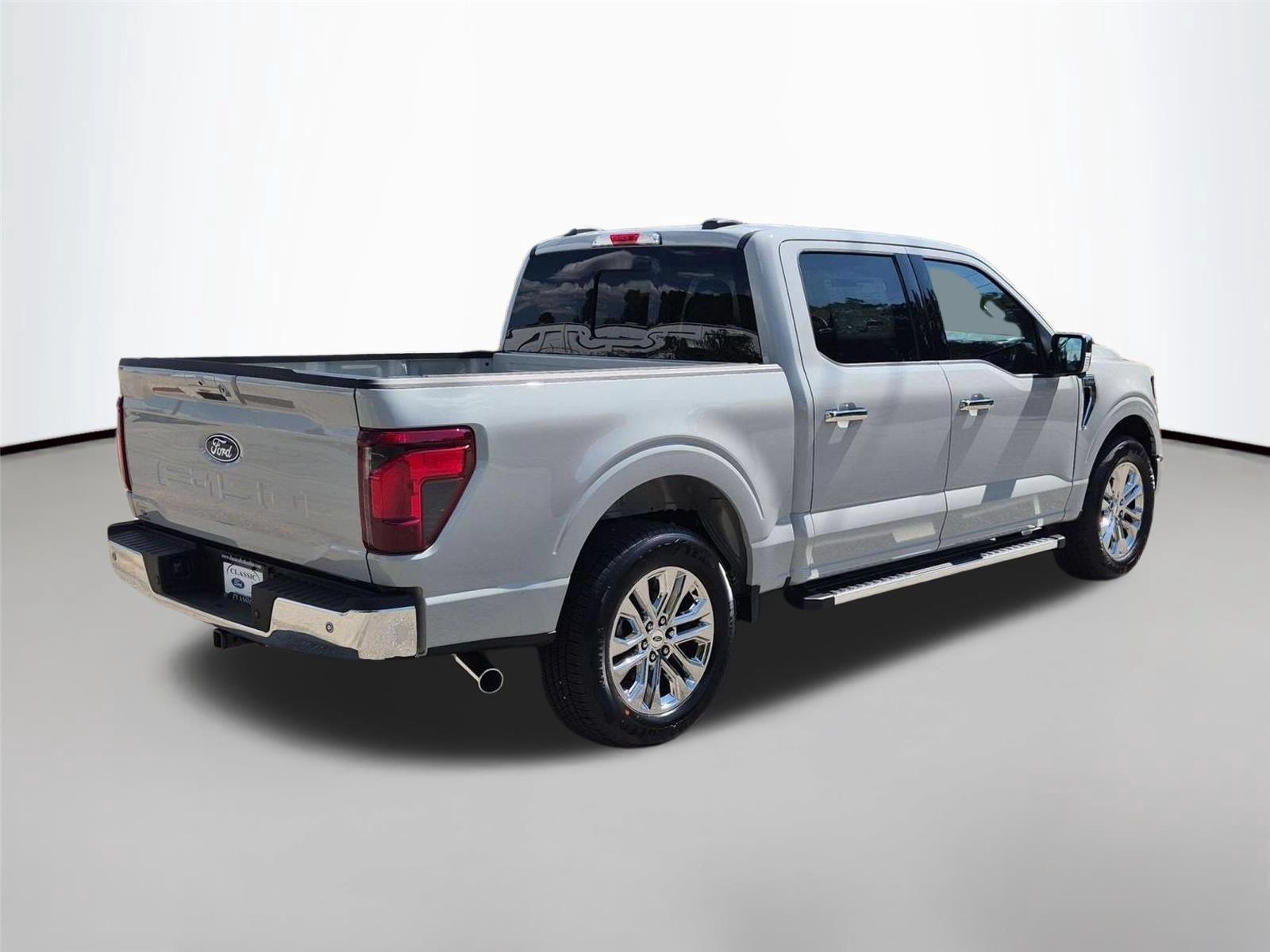 New 2026 Avalanche Ford XLT image 5