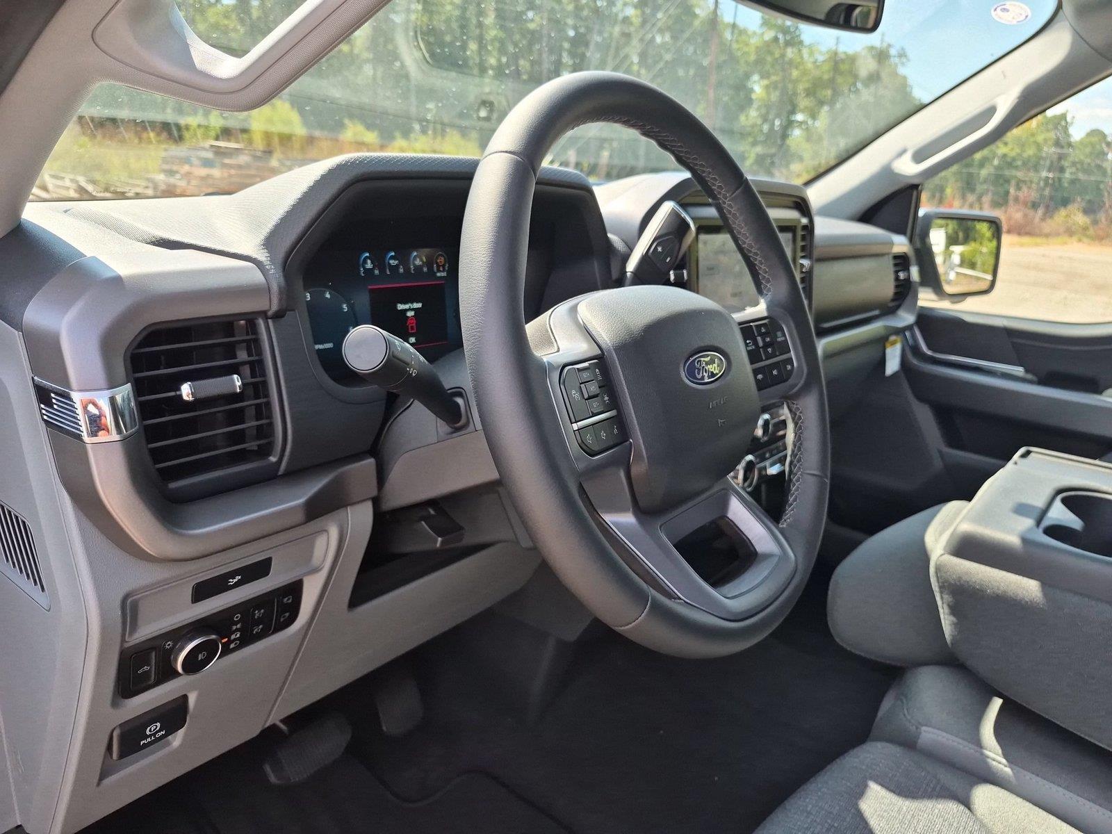New 2026 Avalanche Ford XLT image 18