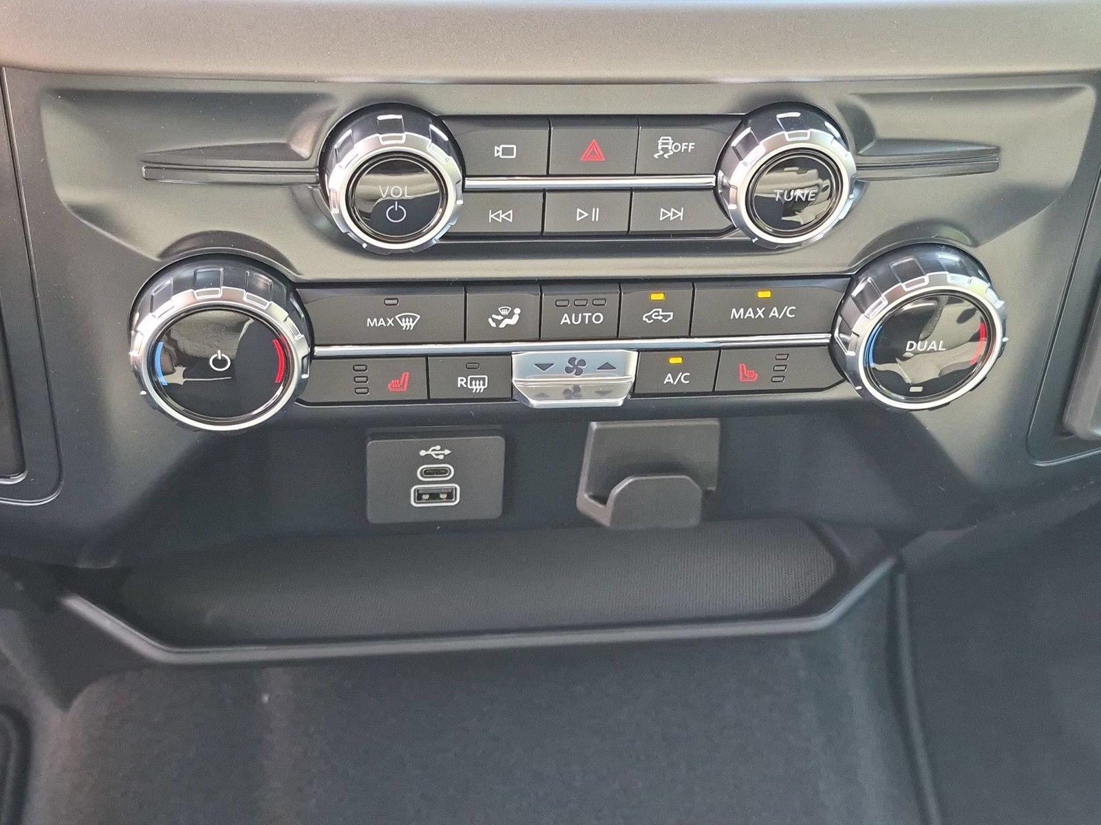 New 2026 Avalanche Ford XLT image 26