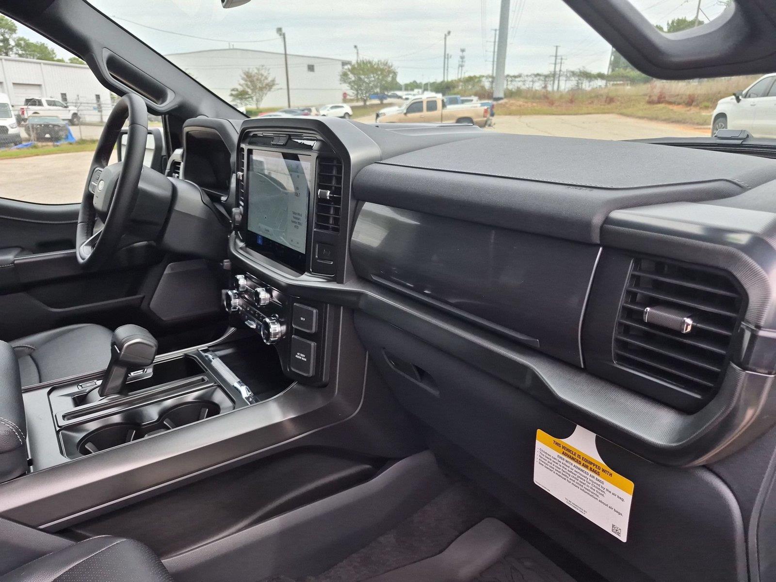 New 2026 Avalanche Ford LARIAT image 36