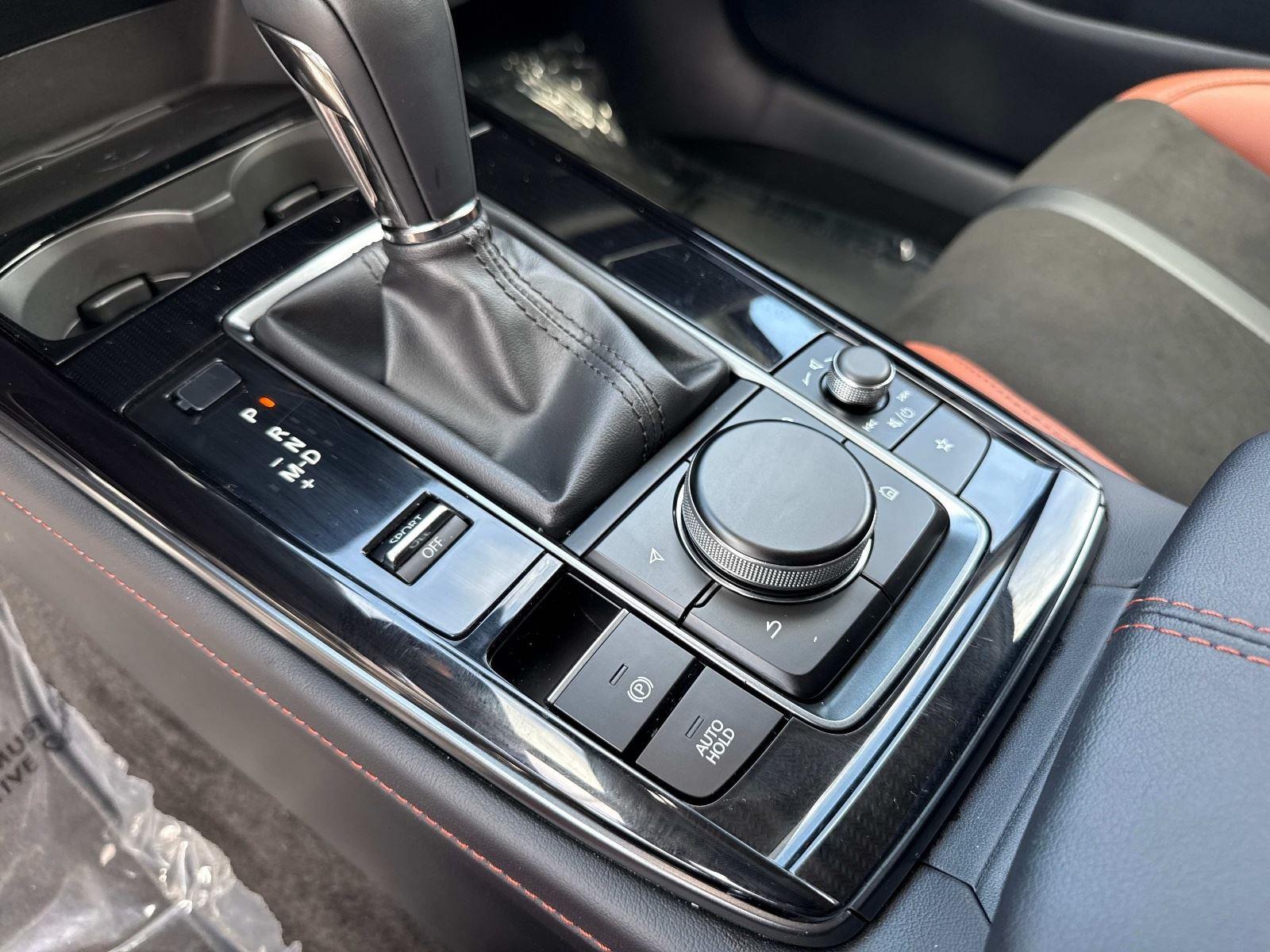 2024 Mazda CX-30 2.5 Carbon Turbo