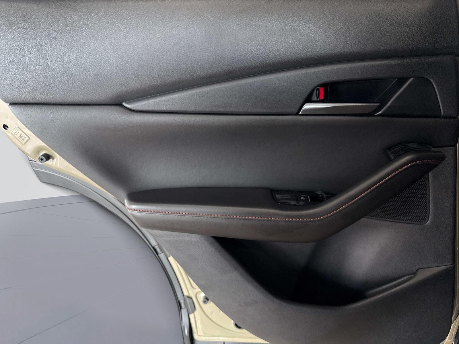 2024 Mazda CX-30 2.5 Carbon Turbo