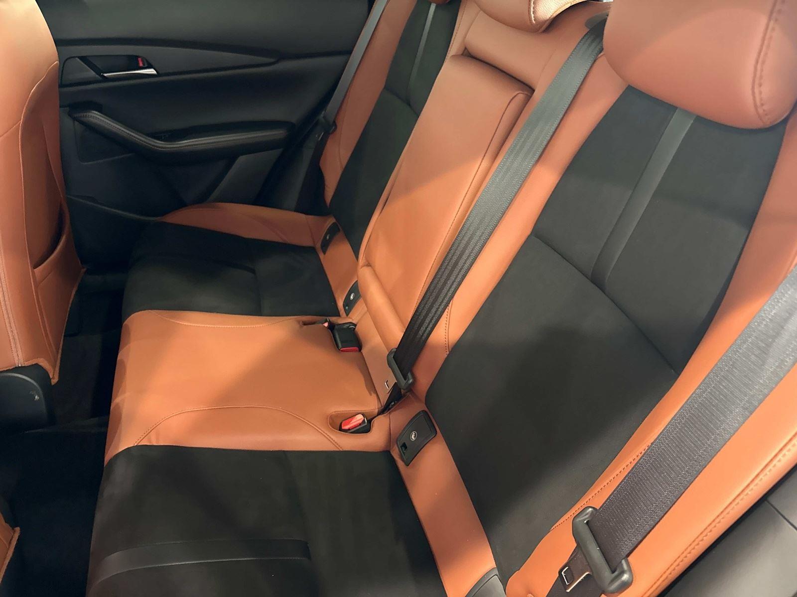 2024 Mazda CX-30 2.5 Carbon Turbo