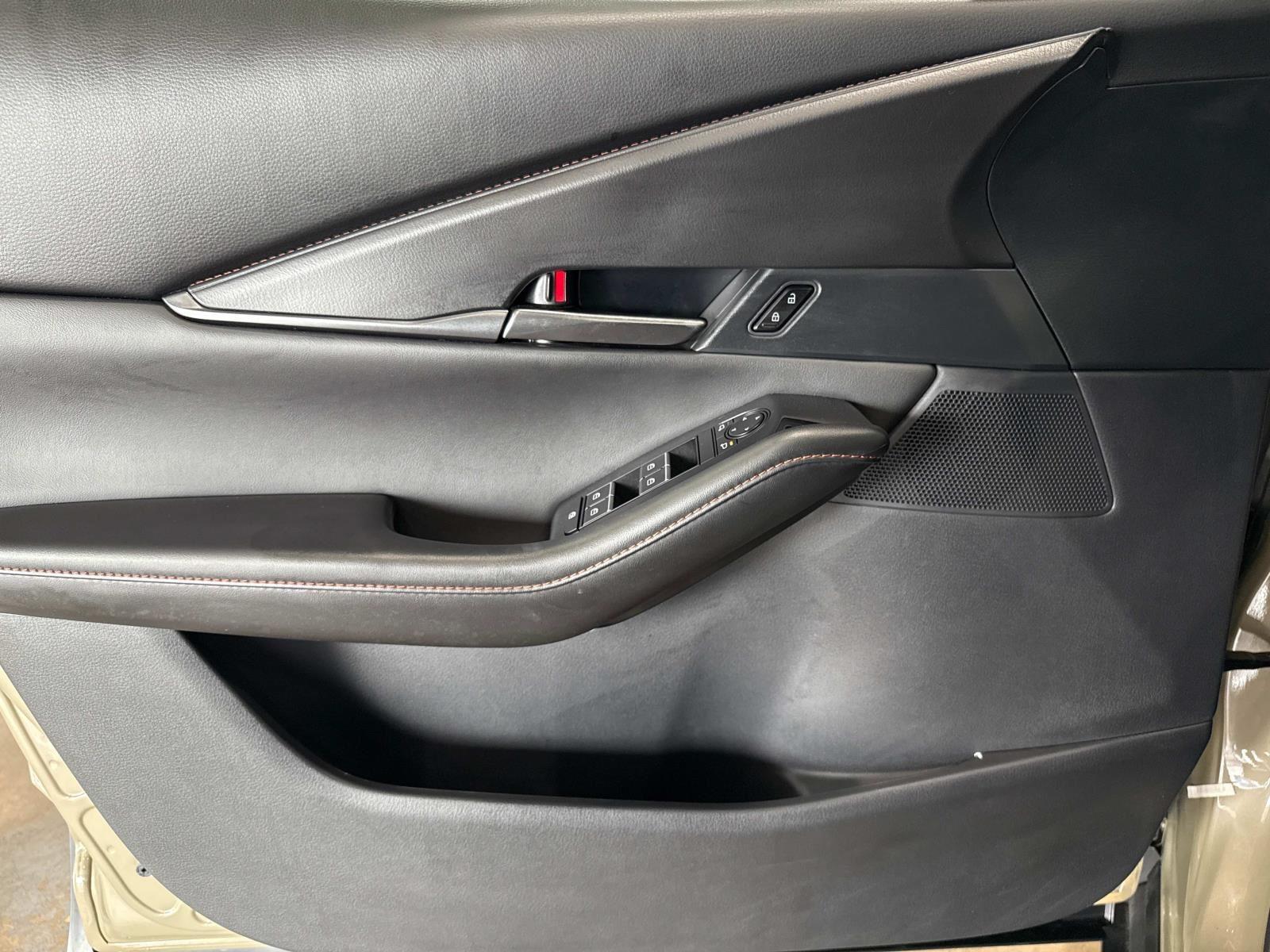 2024 Mazda CX-30 2.5 Carbon Turbo