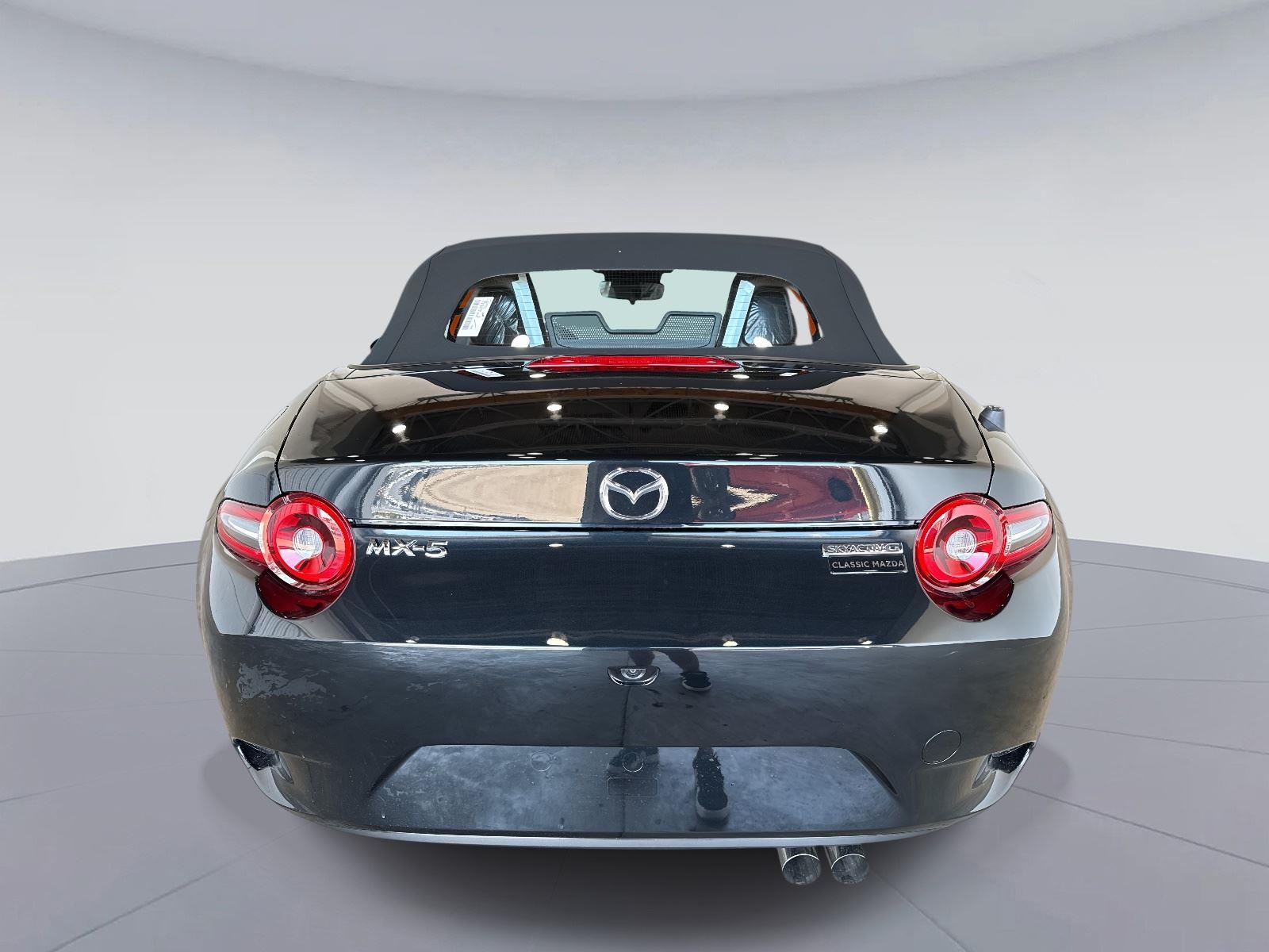 2025 Mazda MX-5 Miata Sport