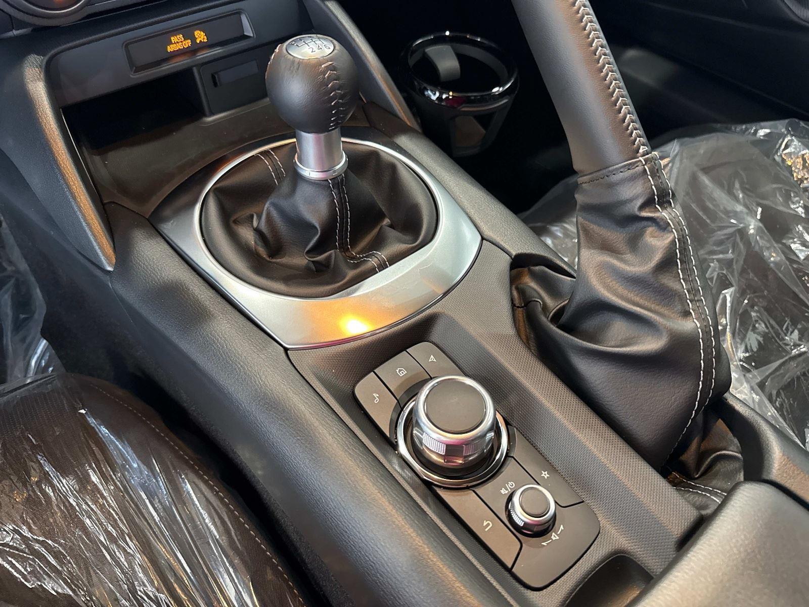 2025 Mazda MX-5 Miata Sport