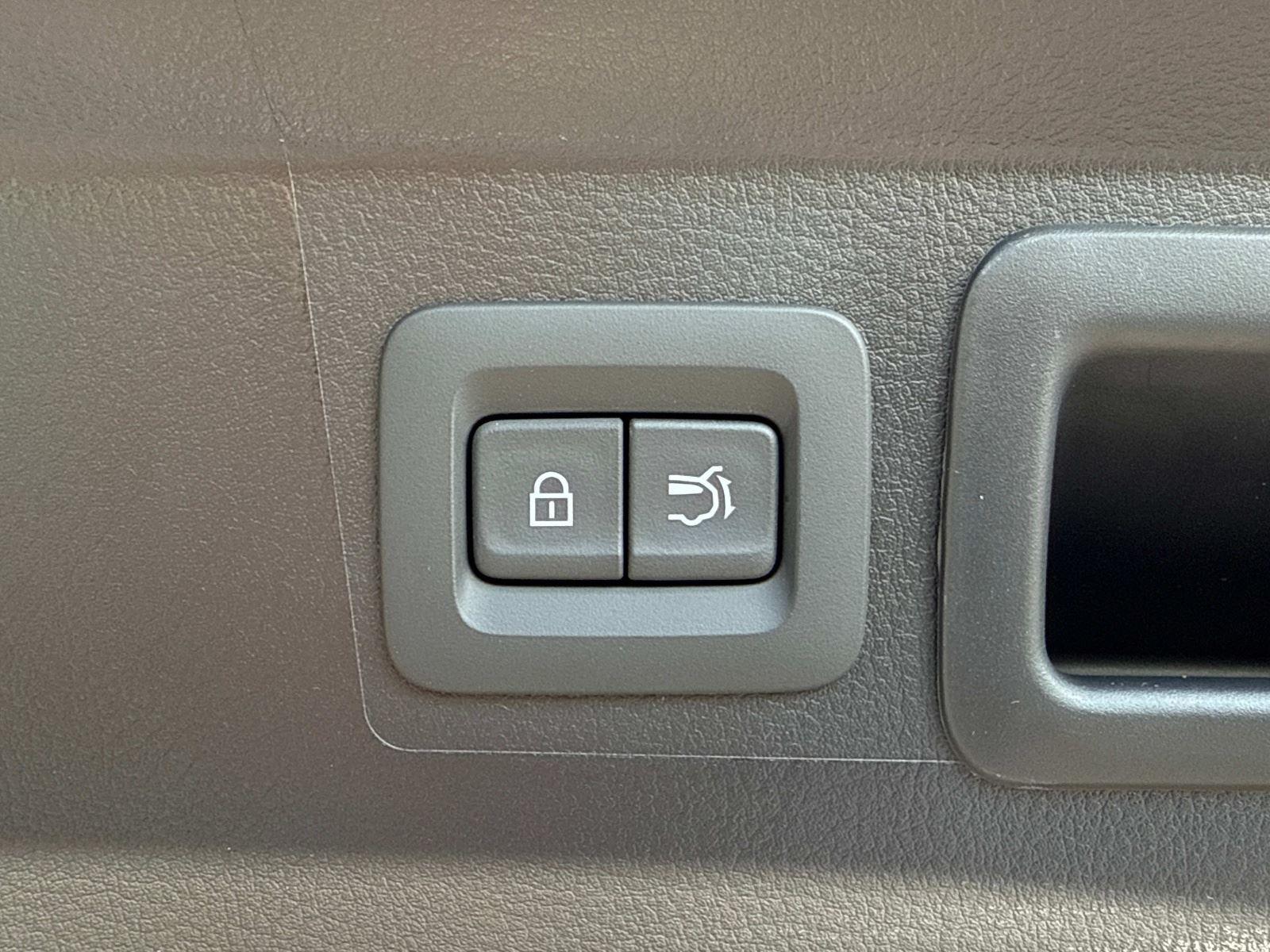 2025 Mazda CX-50 2.5 Turbo Premium Package