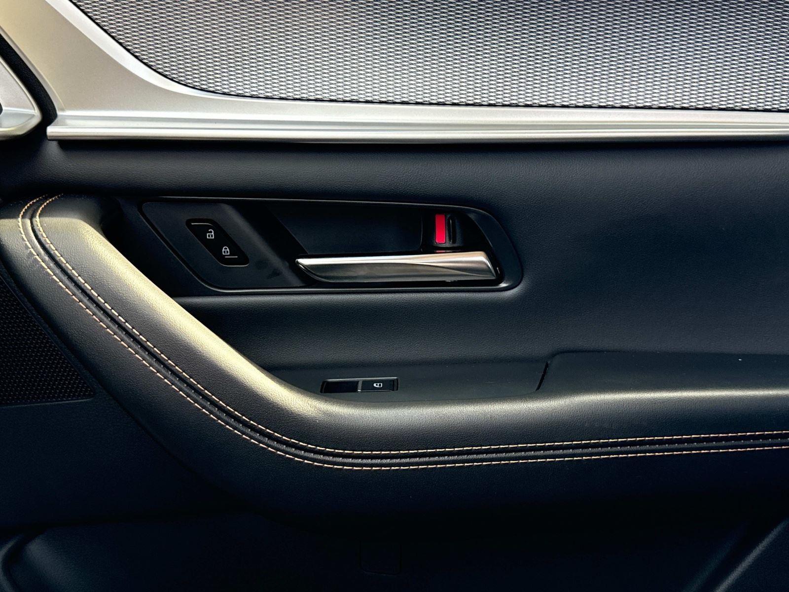 2025 Mazda CX-90 Preferred Package