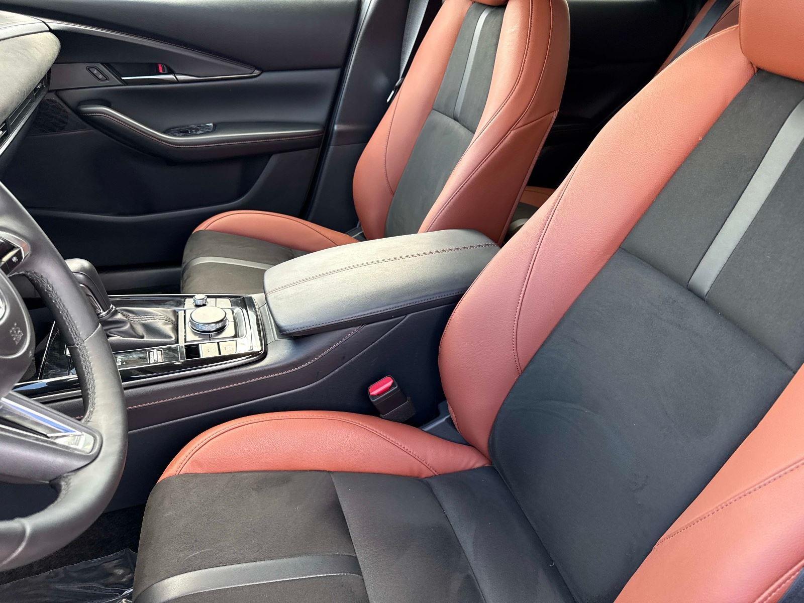 2024 Mazda CX-30 2.5 Carbon Turbo