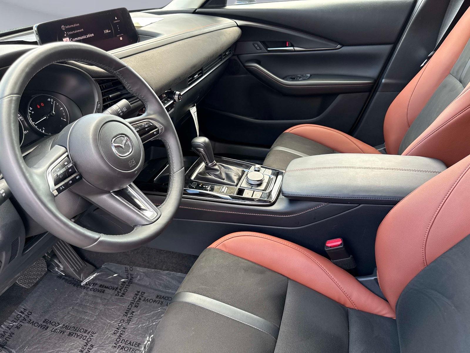 2024 Mazda CX-30 2.5 Carbon Turbo