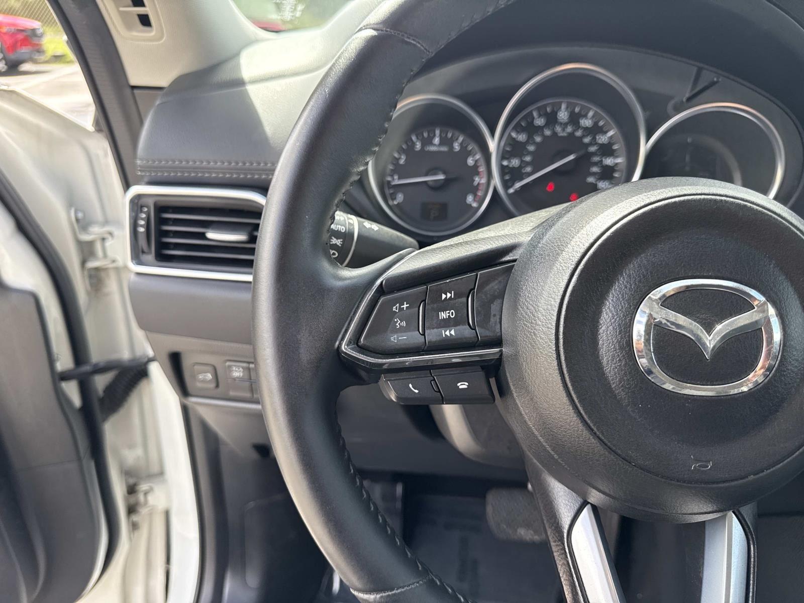 2017 Mazda CX-5 Touring photo 20
