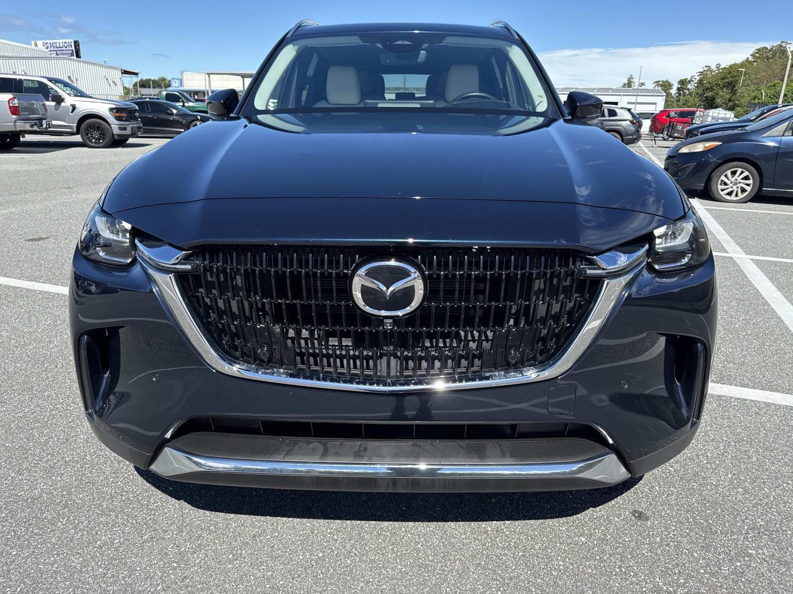 2024 Mazda CX-90 PHEV Premium Plus