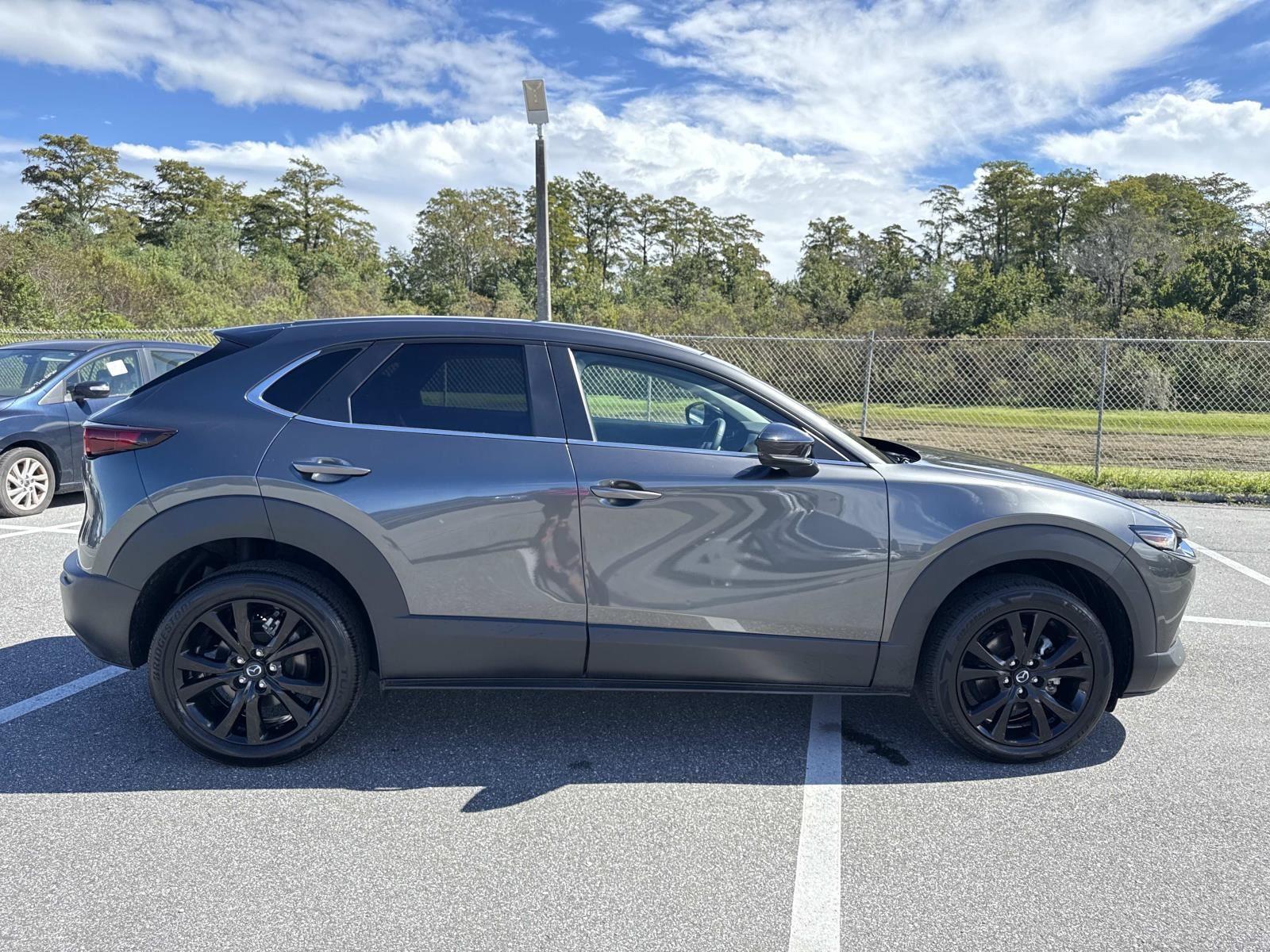 2024 Mazda CX-30 2.5 Select Sport photo 2