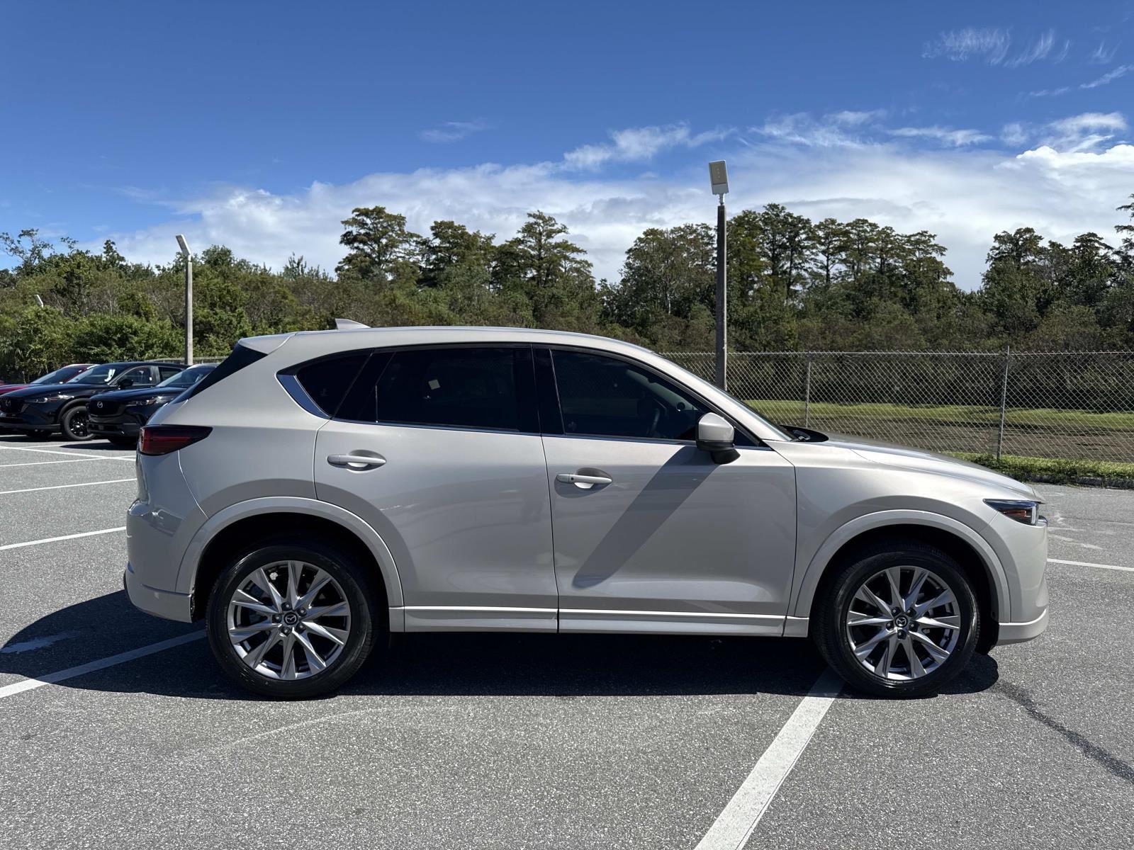 2024 Mazda CX-5 2.5 S Premium photo 2