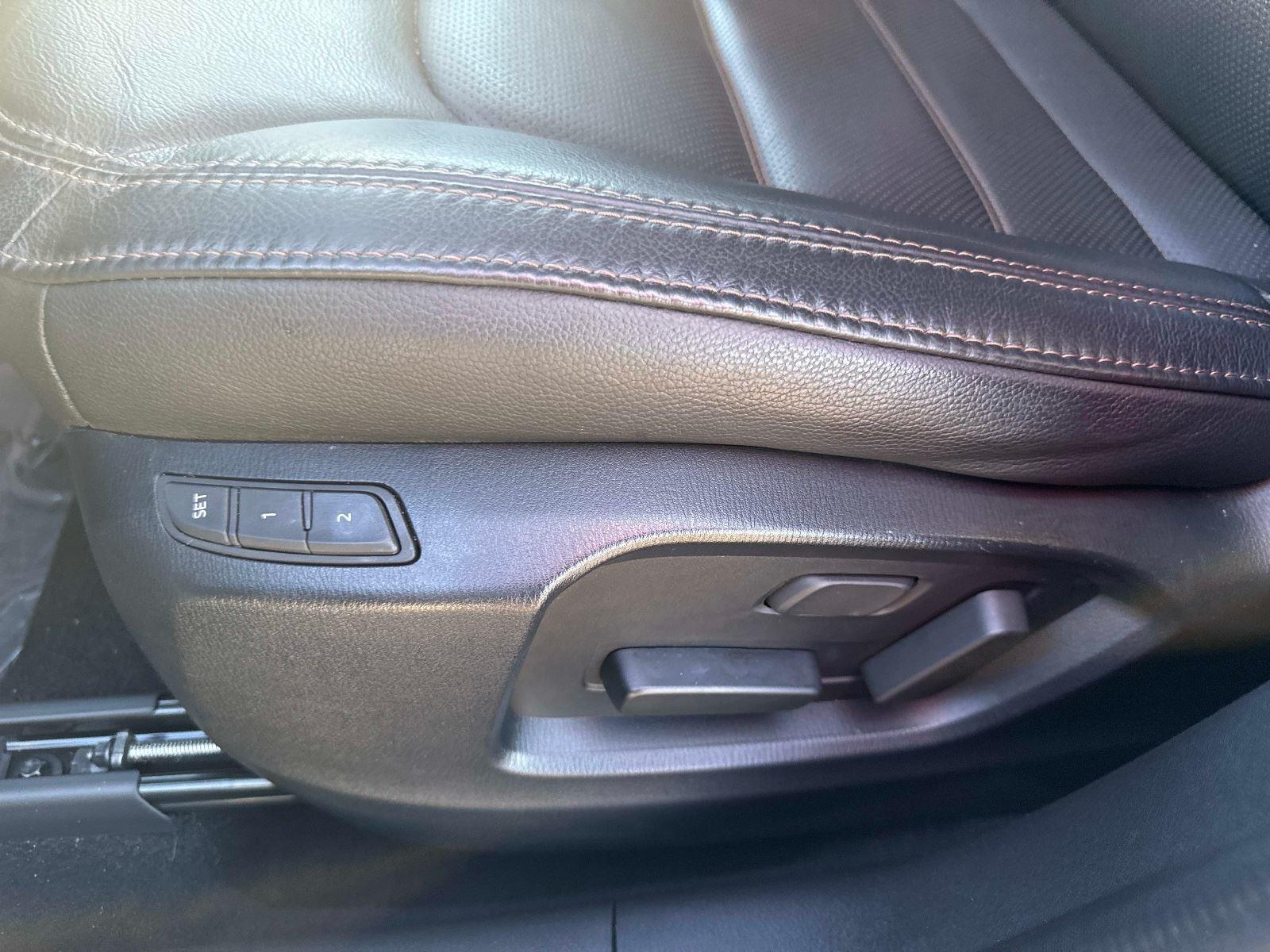 2023 Mazda CX-5 2.5 S Premium Package