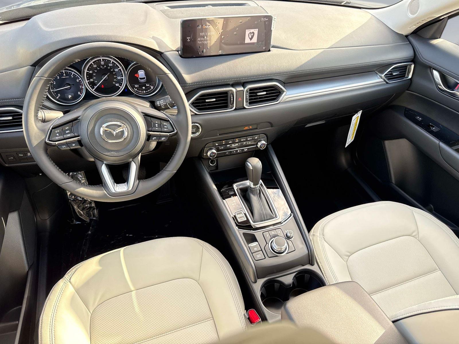 2025 Mazda CX-5 2.5 S Preferred Package