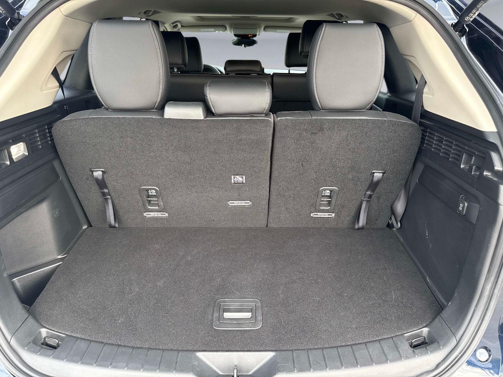 2025 Mazda CX-90 Preferred Package