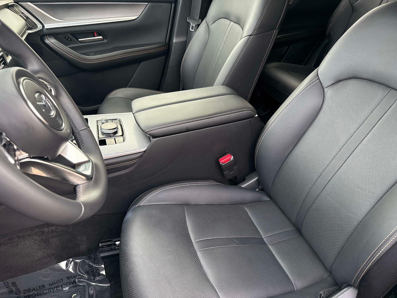 2025 Mazda CX-90 Preferred Package