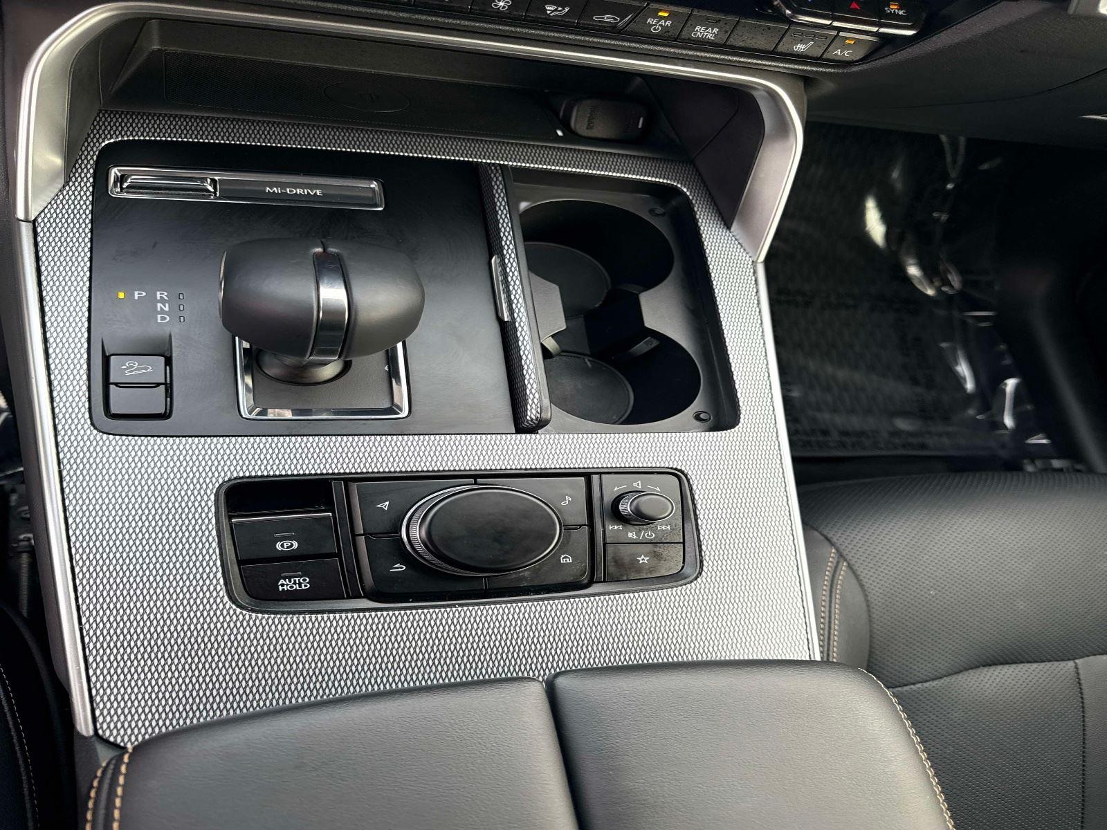 2025 Mazda CX-90 Preferred Package