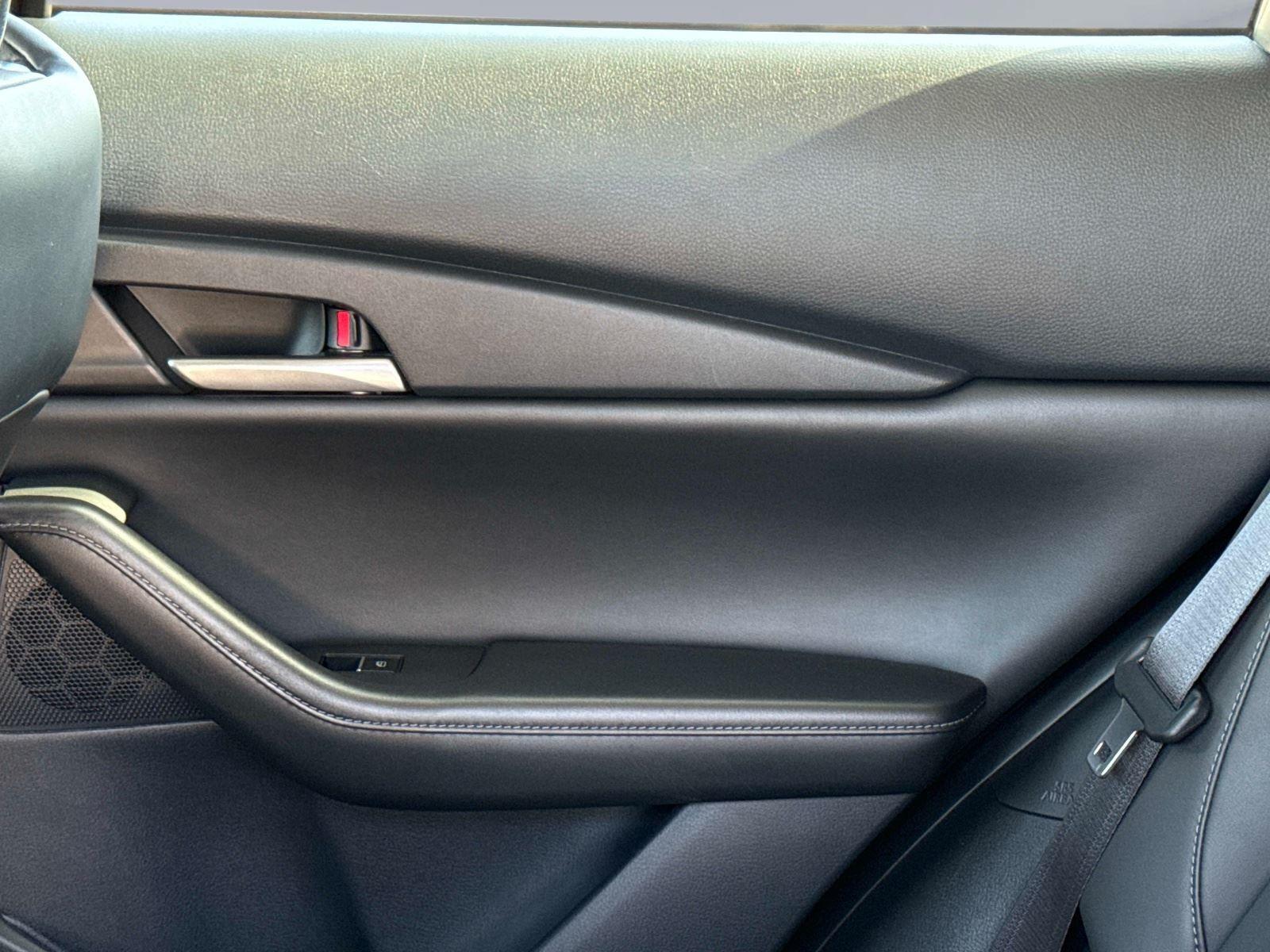 2023 Mazda CX-30 2.5 S Select Package