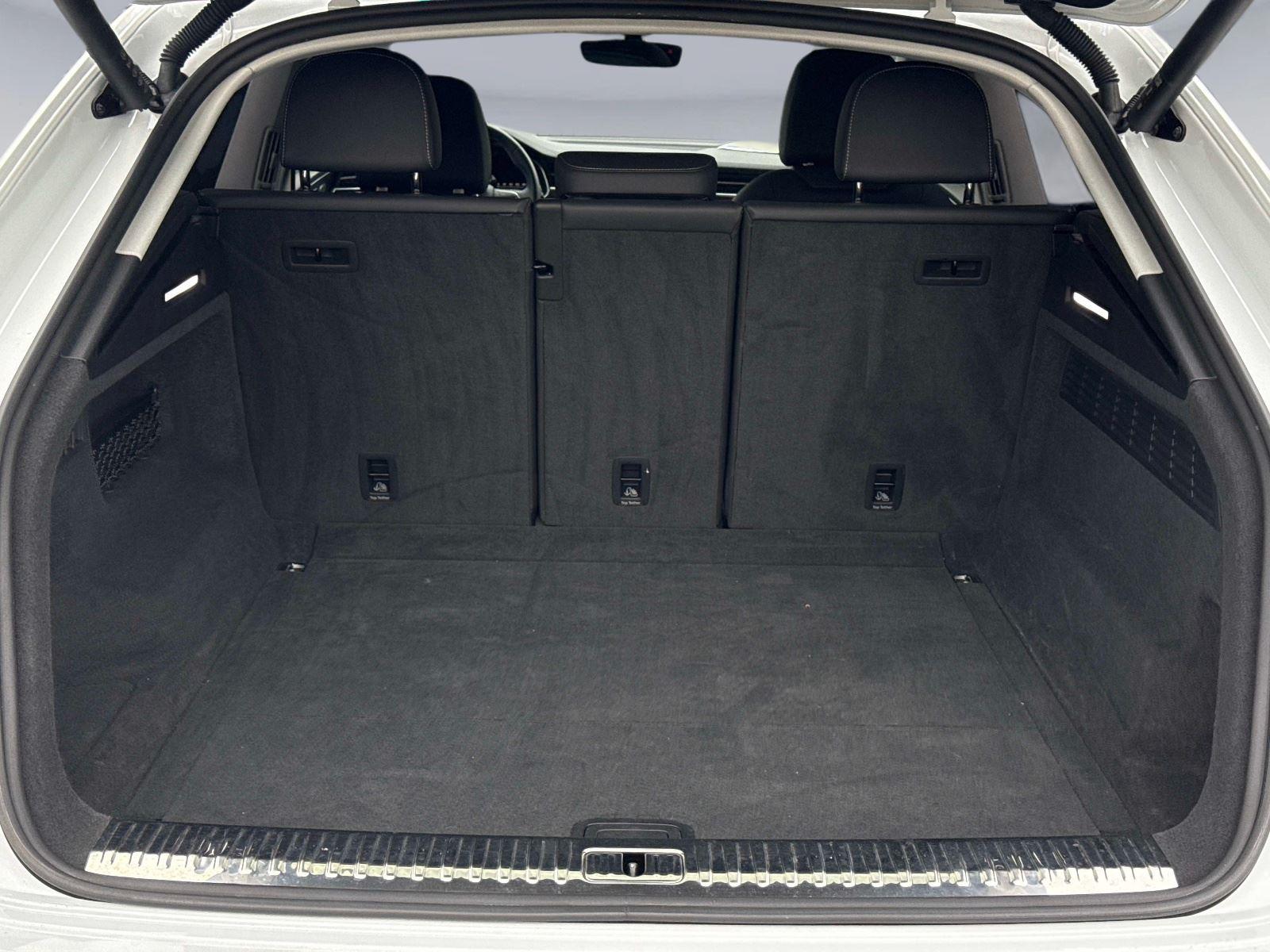 2023 Audi Q8 Prestige