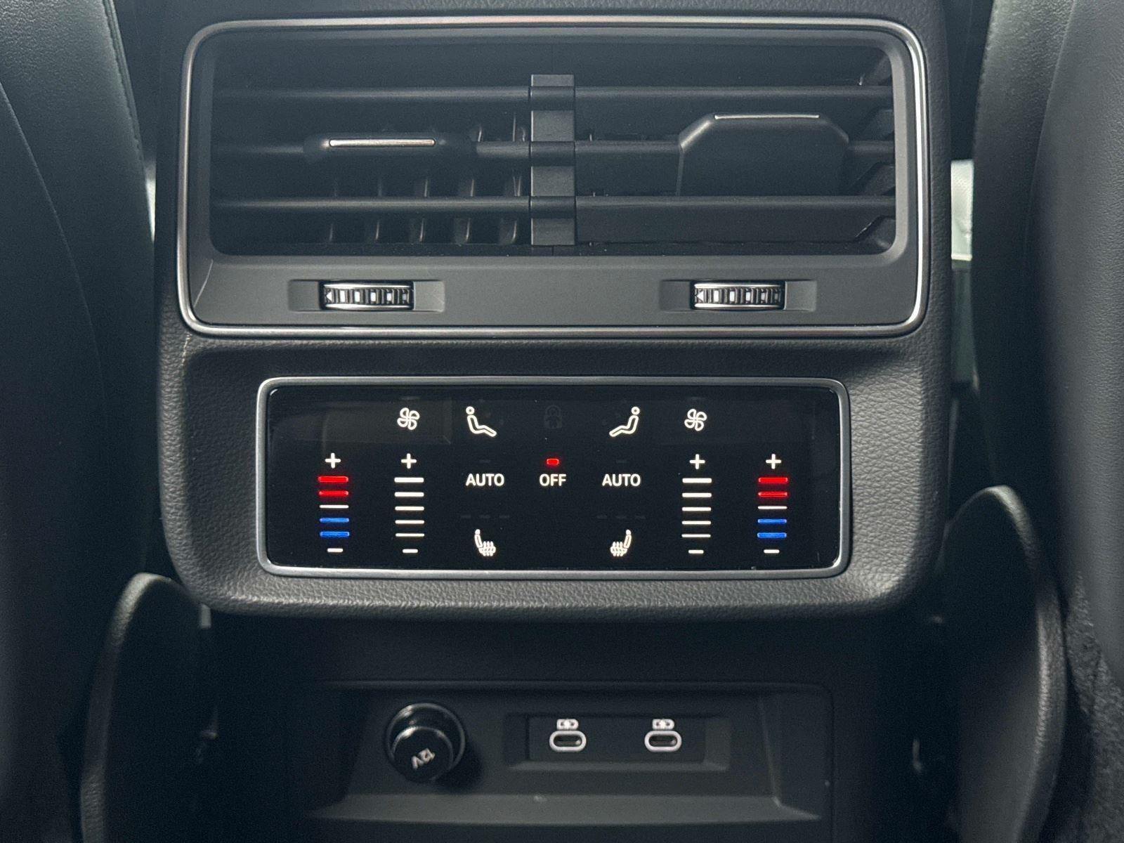 2023 Audi Q8 Prestige