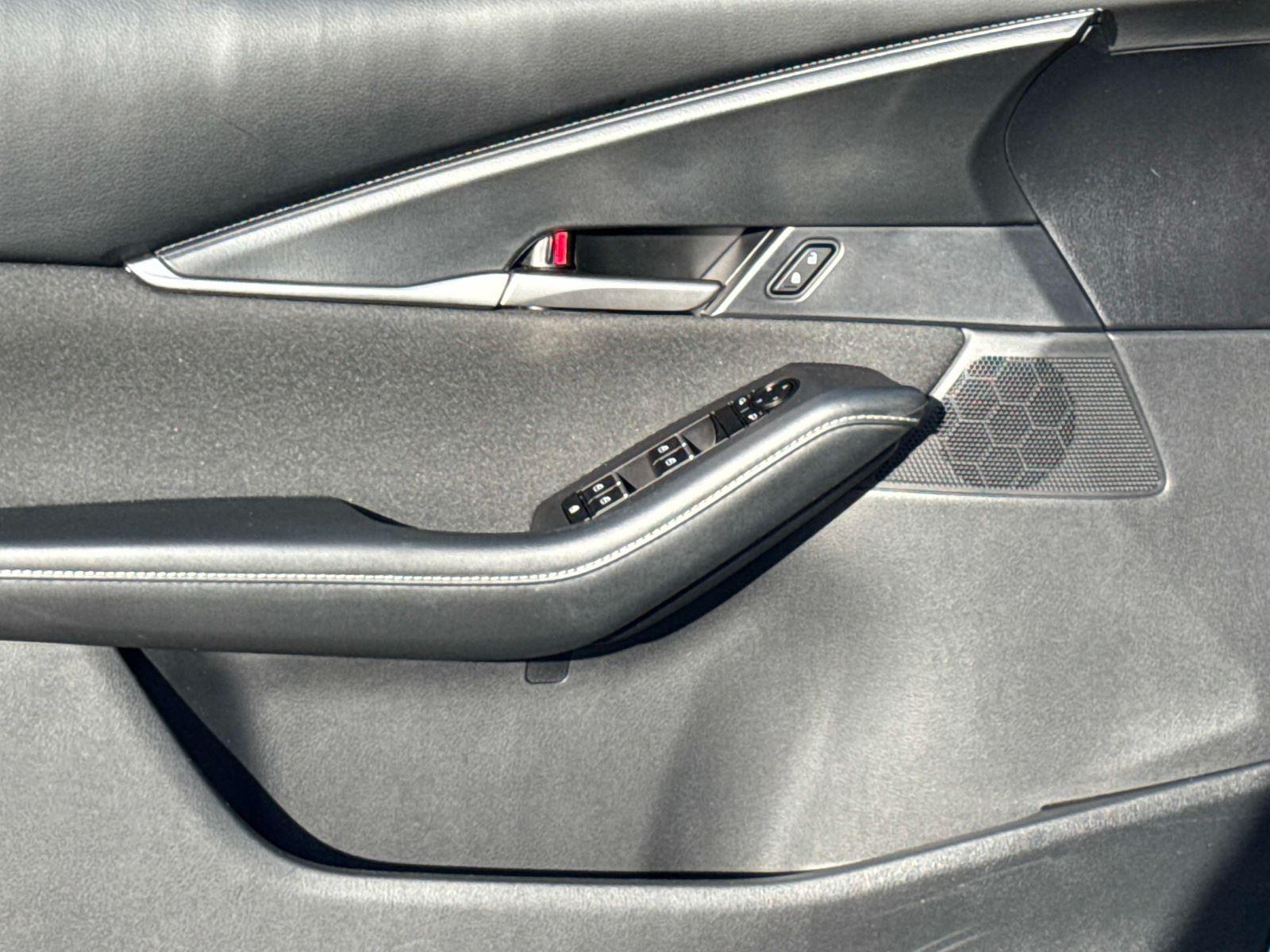 2023 Mazda CX-30 2.5 S