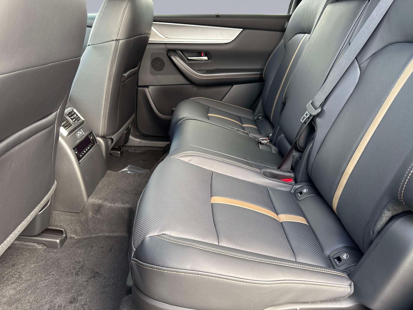 2026 Mazda CX-90 Premium Plus