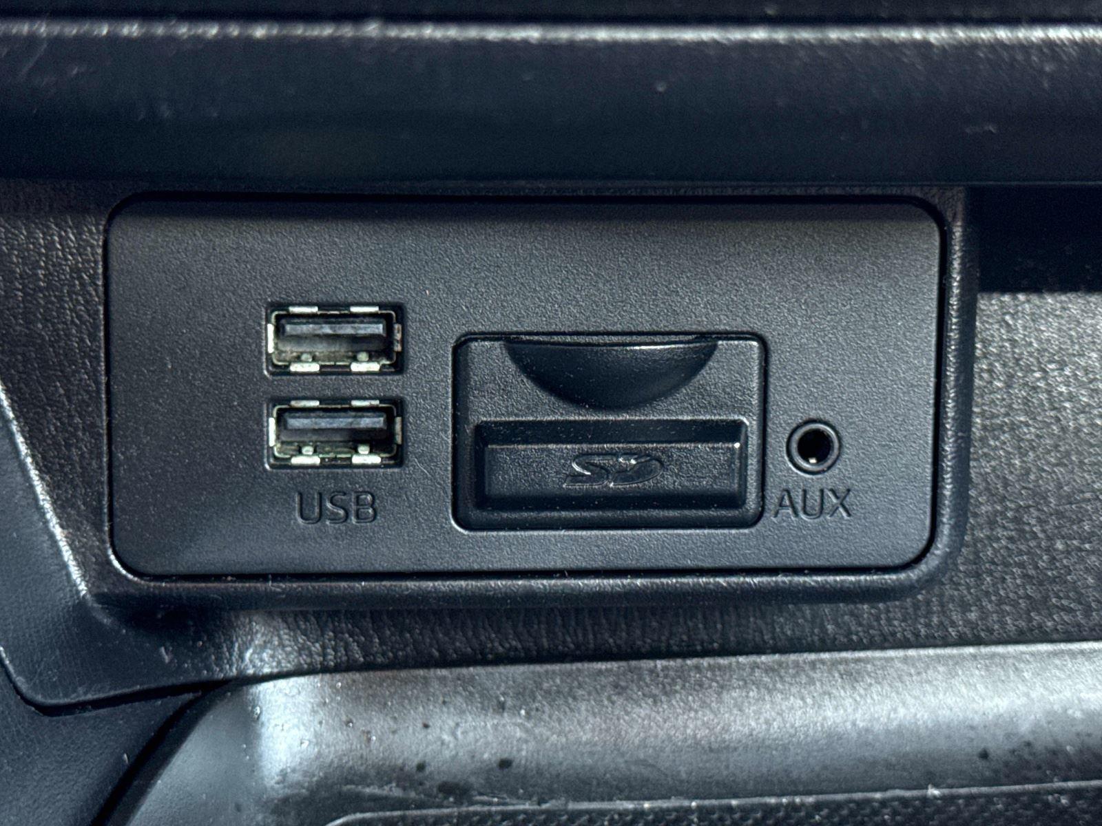 2015 Mazda Mazda3 i Touring