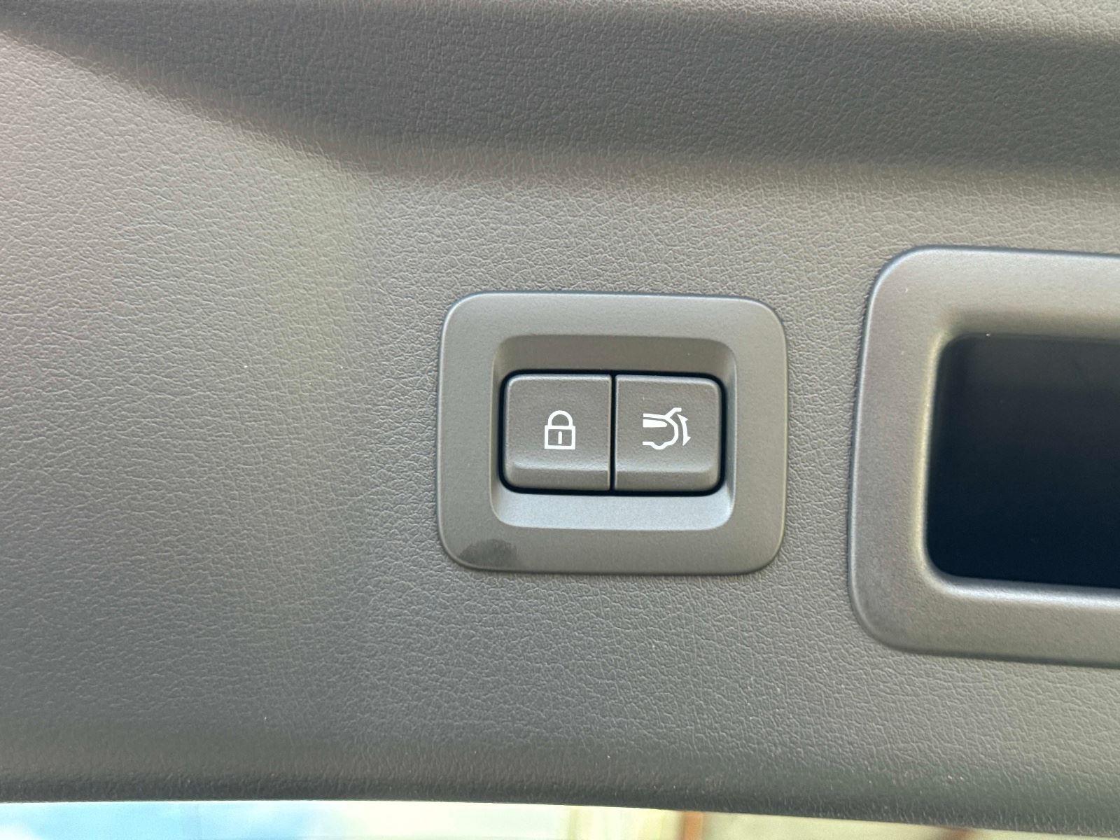 2026 Mazda CX-90 PHEV Premium Plus