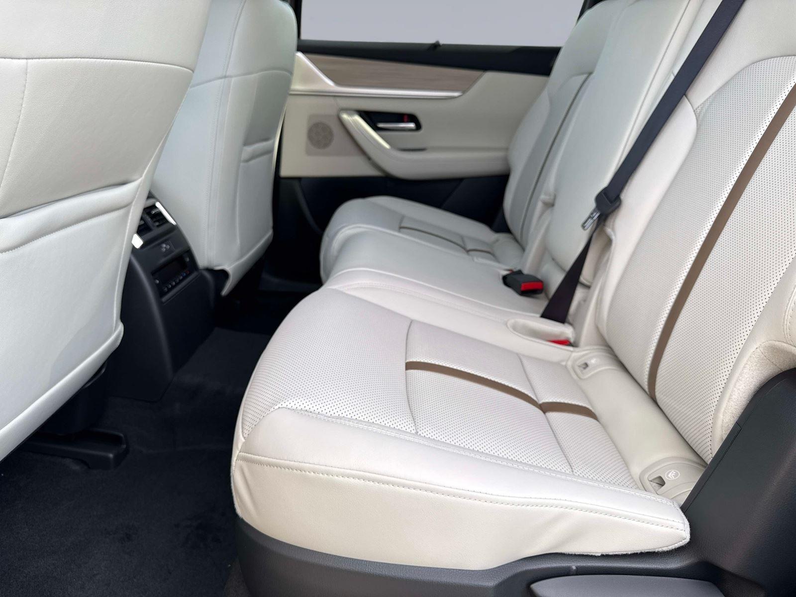 2026 Mazda CX-90 PHEV Premium Plus