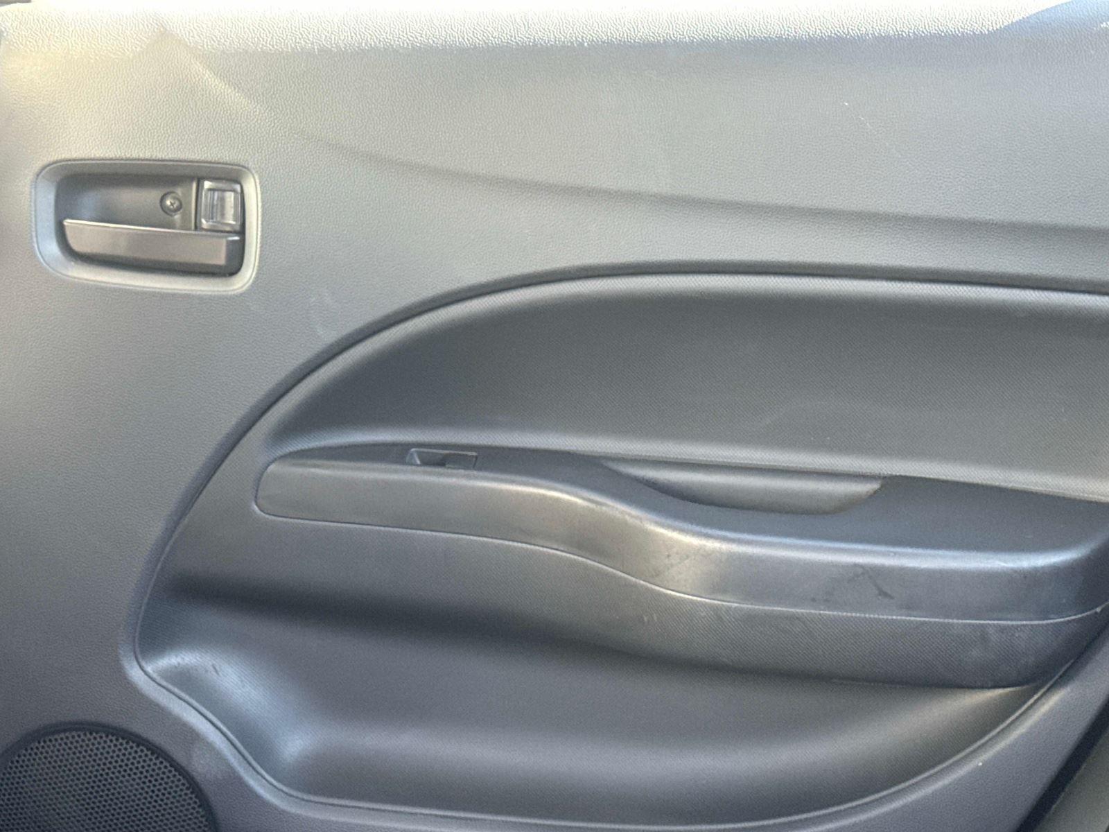 2019 Mitsubishi Mirage G4 ES