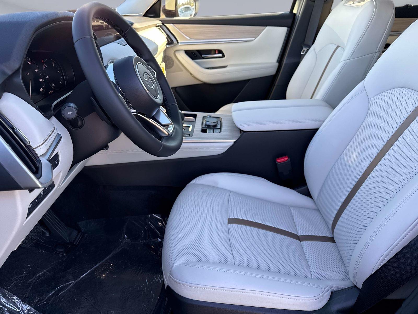 2026 Mazda CX-90 Premium Plus
