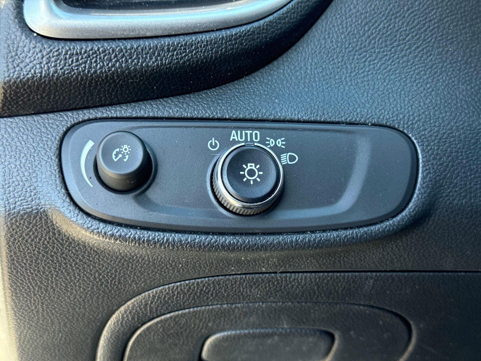 2021 Chevrolet Trax LS