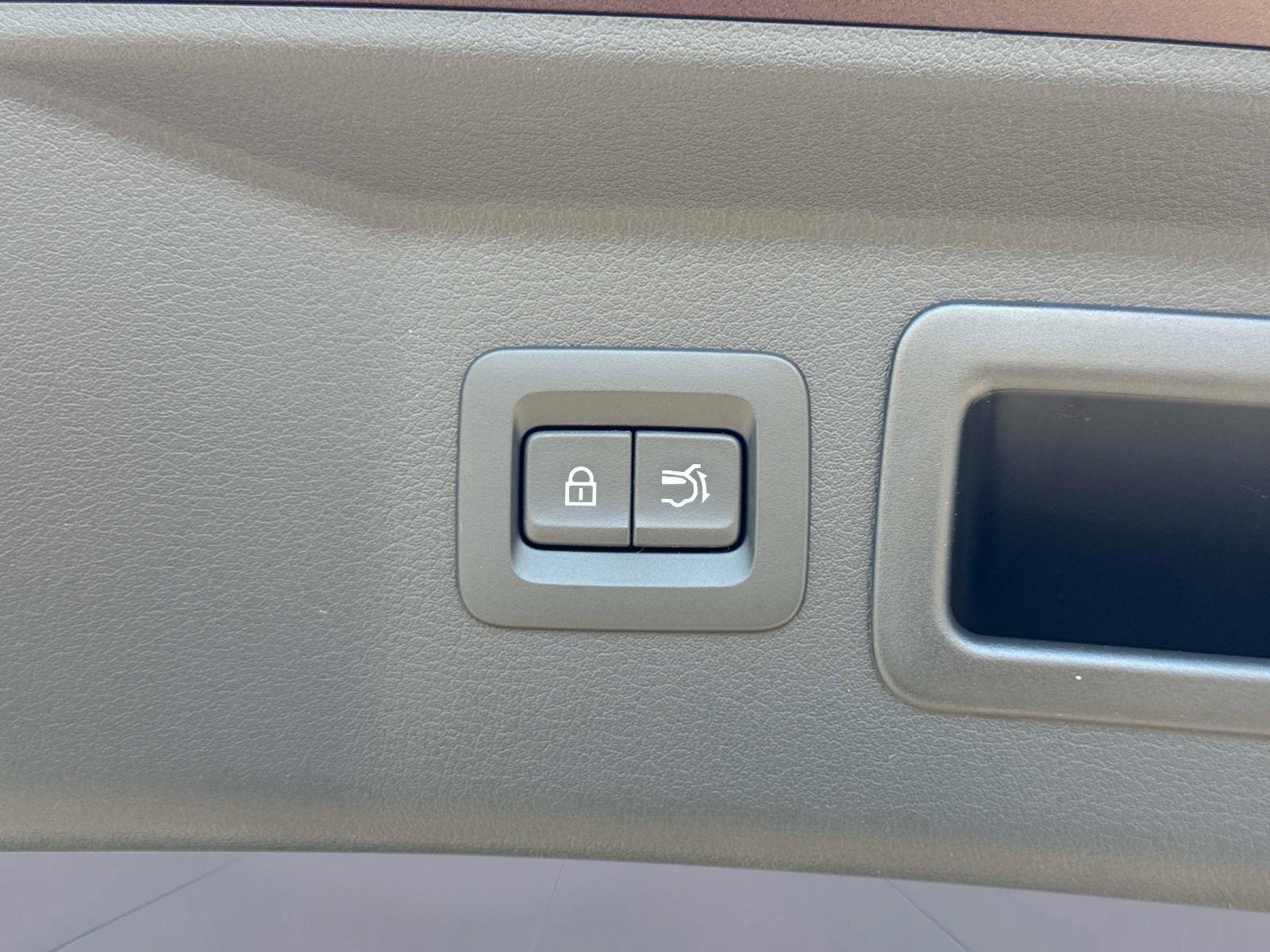 2026 Mazda CX-90 PHEV Premium Plus