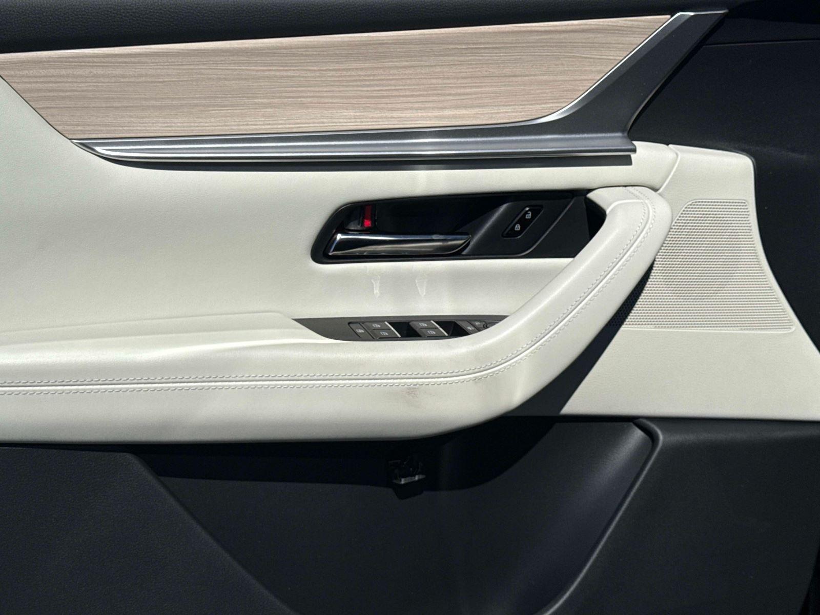 2026 Mazda CX-90 PHEV Premium Plus