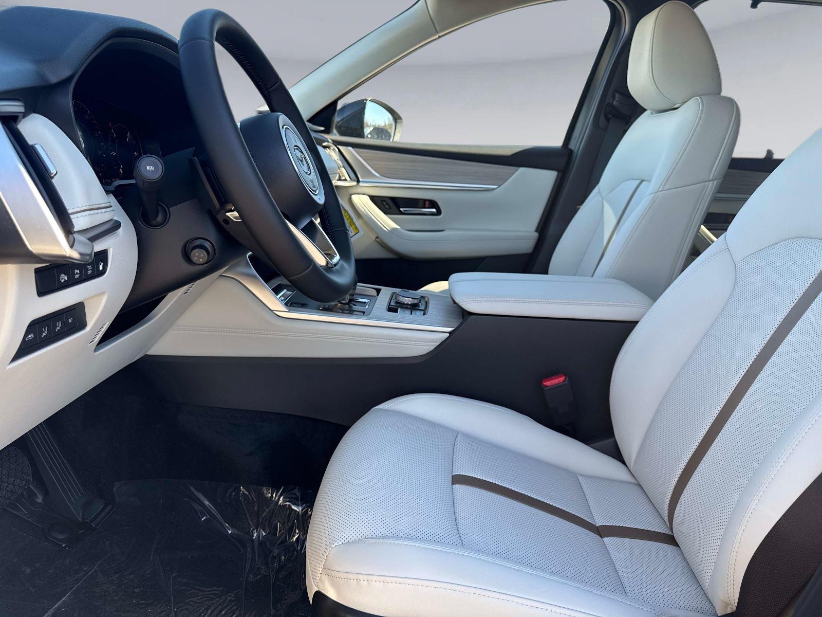 2026 Mazda CX-90 PHEV Premium Plus