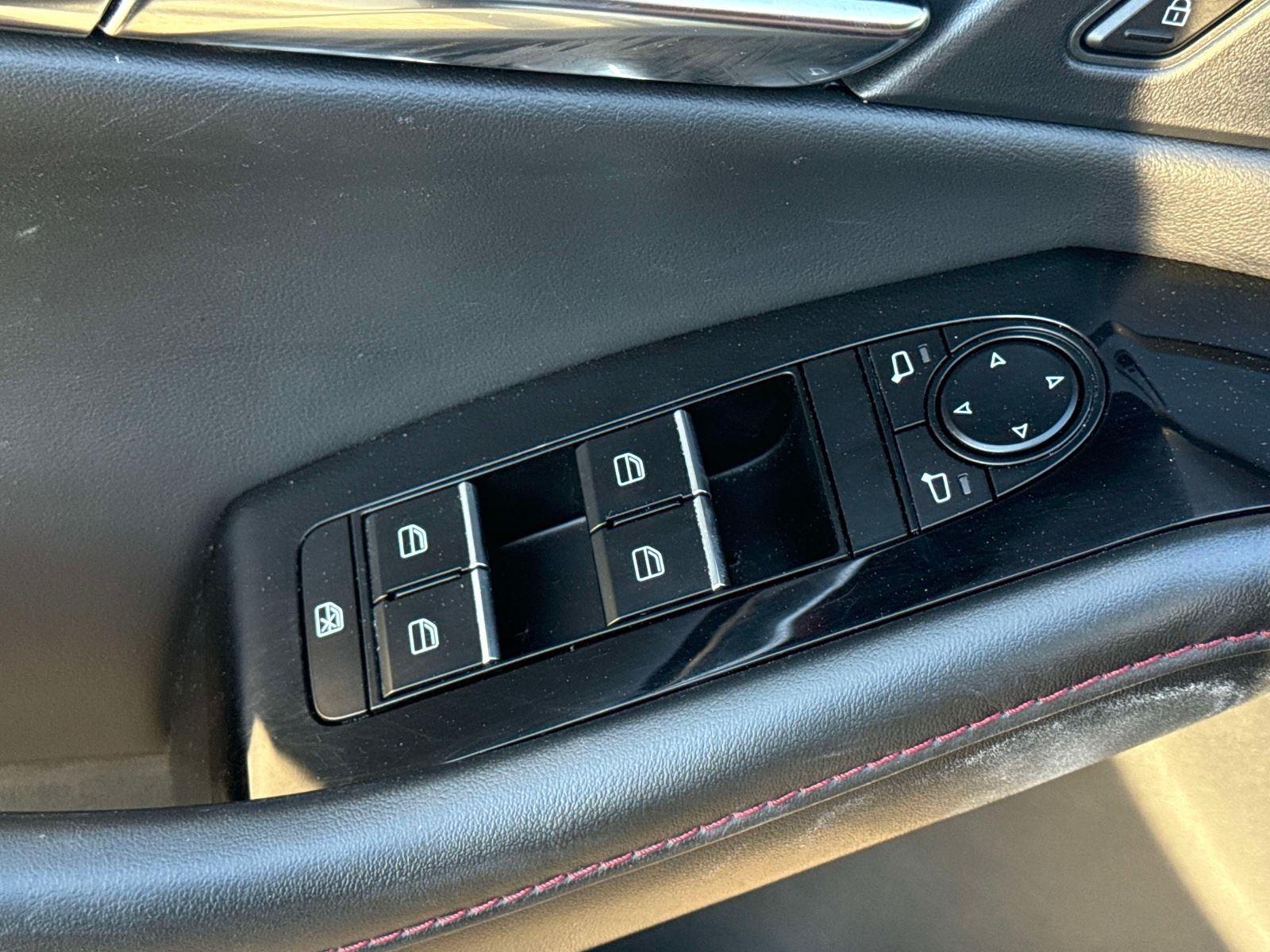 2025 Mazda CX-30 2.5 S Carbon Edition