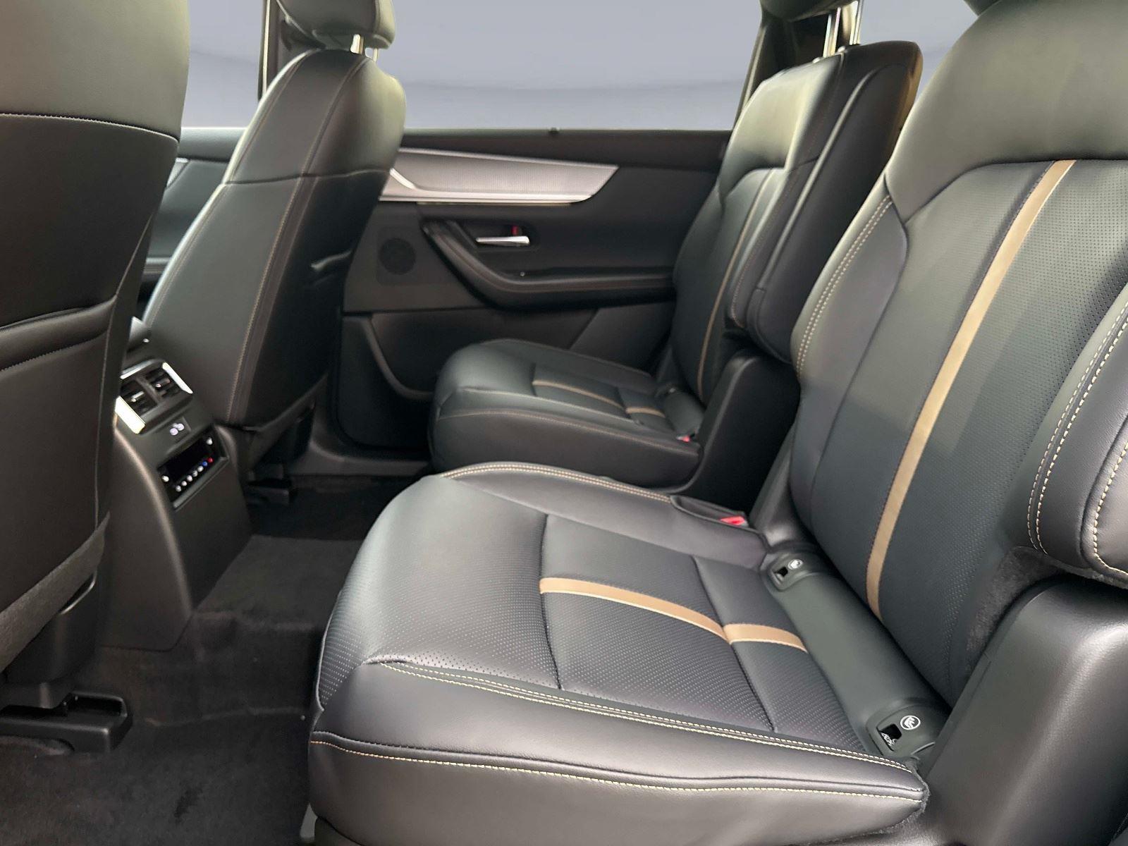 2026 Mazda CX-90 PHEV Premium Plus