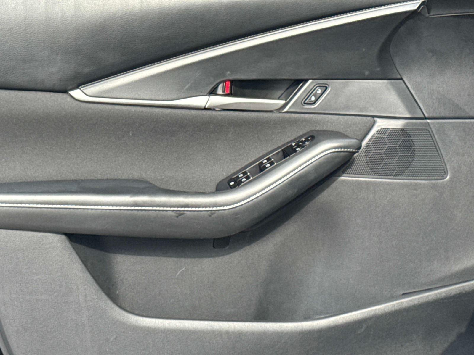 2023 Mazda CX-30 2.5 S