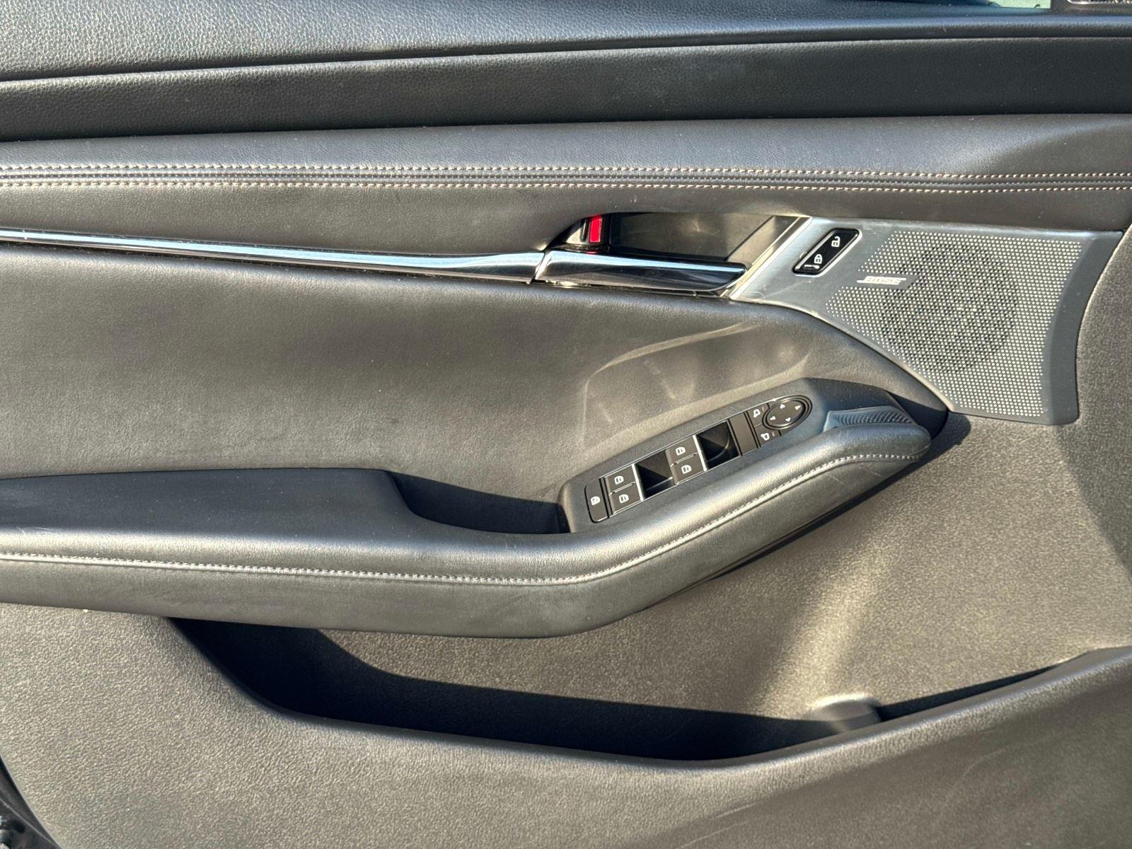 2019 Mazda Mazda3 Sedan w/Premium Pkg