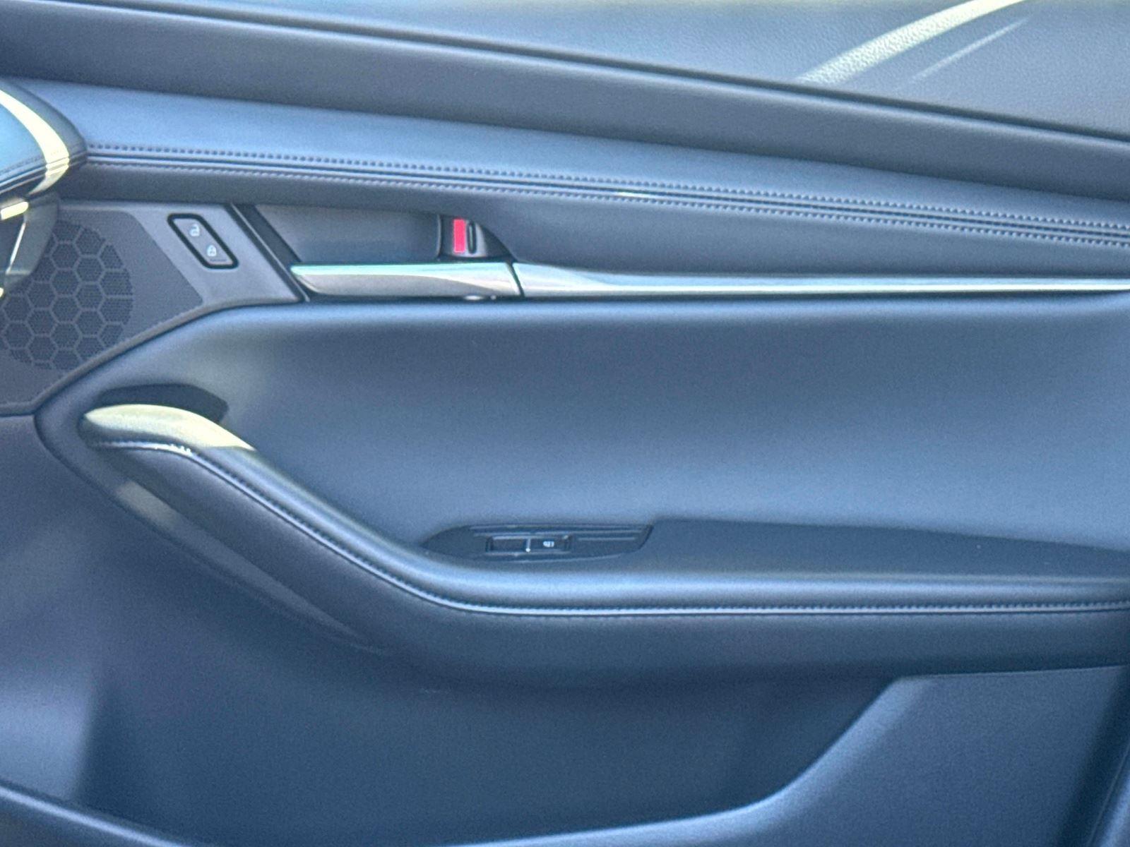 2026 Mazda Mazda3 Hatchback 2.5 S Select Sport