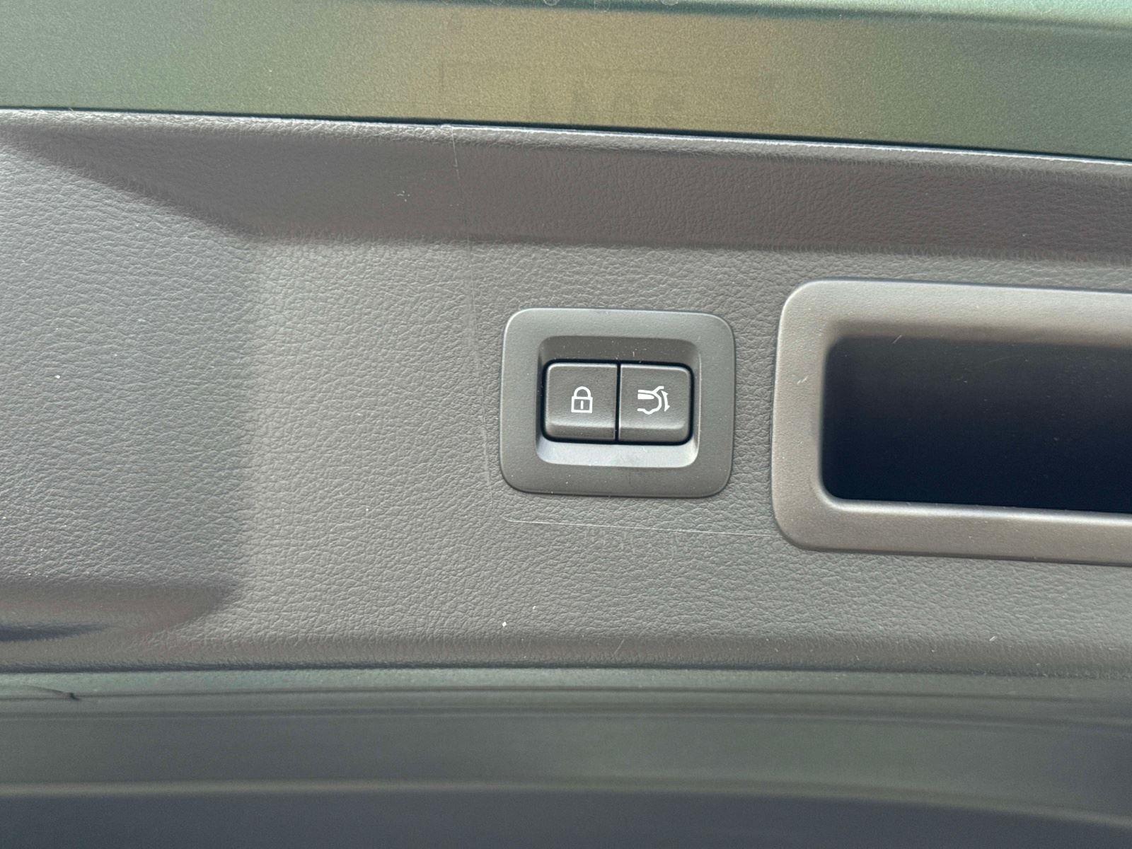 2026 Mazda CX-50 2.5 S Premium