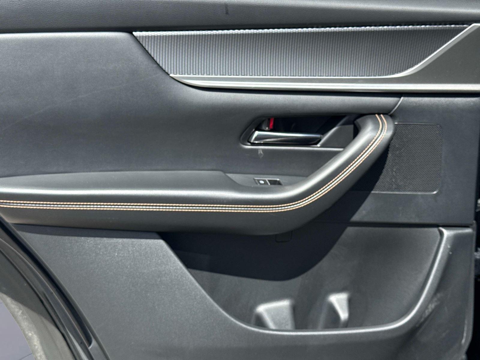 2025 Mazda CX-90 Preferred Package