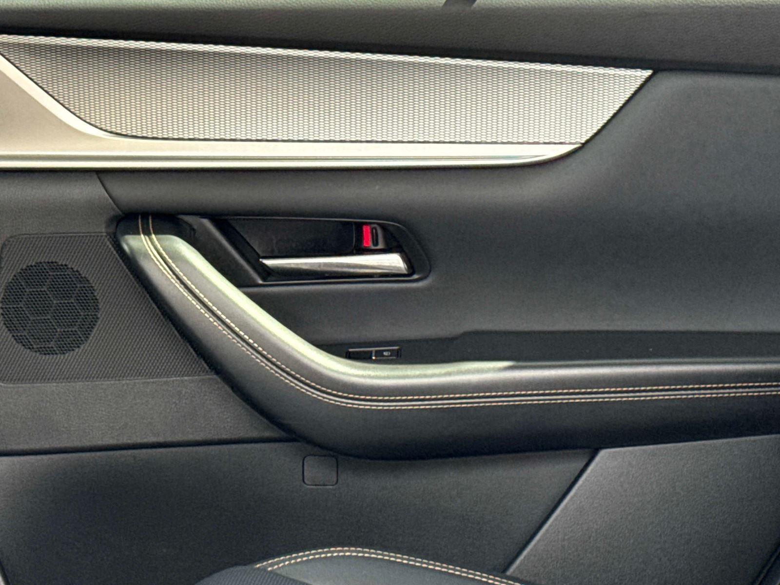 2025 Mazda CX-90 Preferred Package