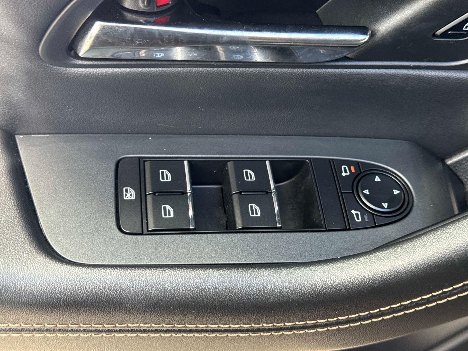 2025 Mazda CX-90 Preferred Package