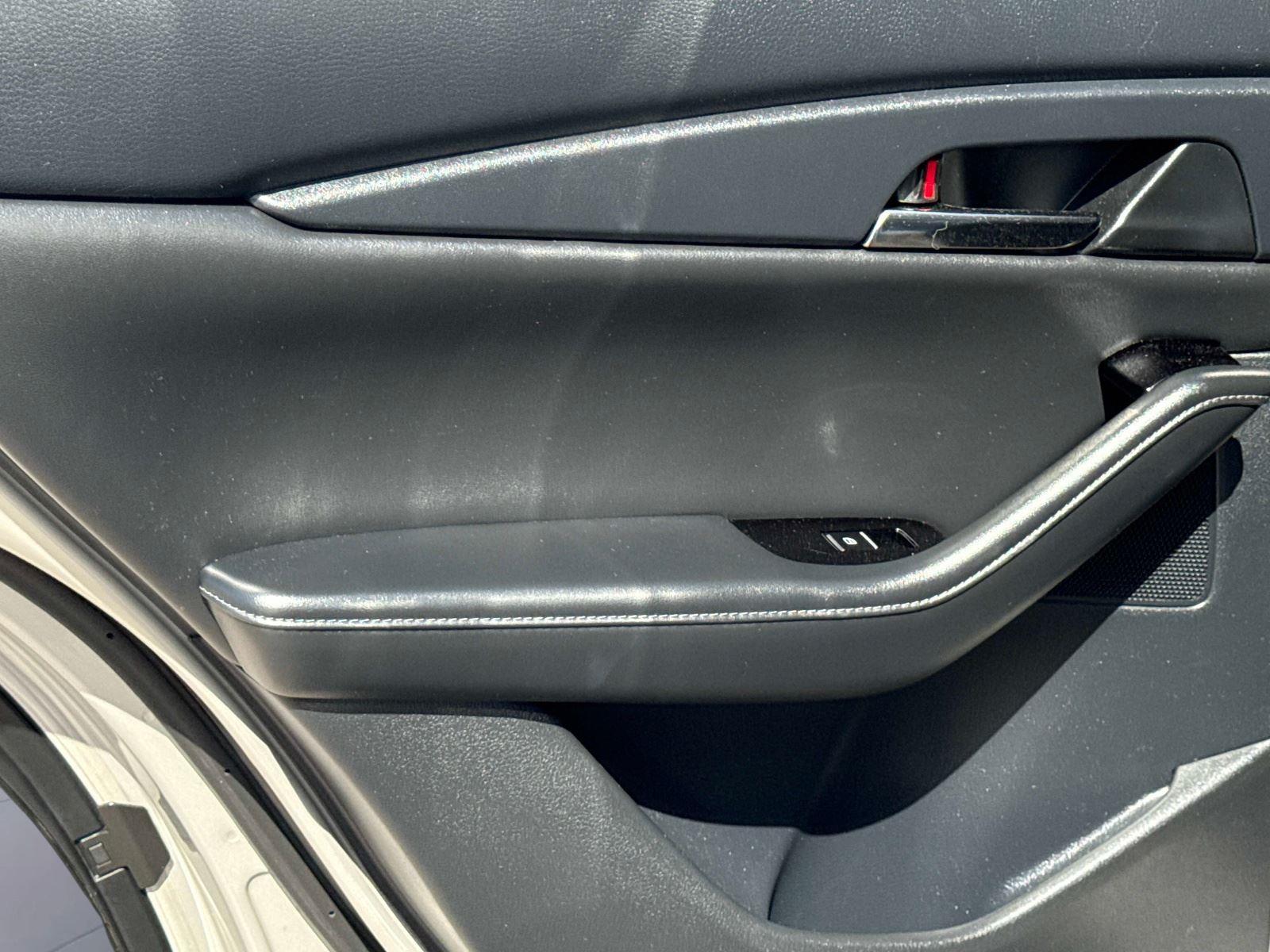 2023 Mazda CX-30 2.5 S Preferred Package