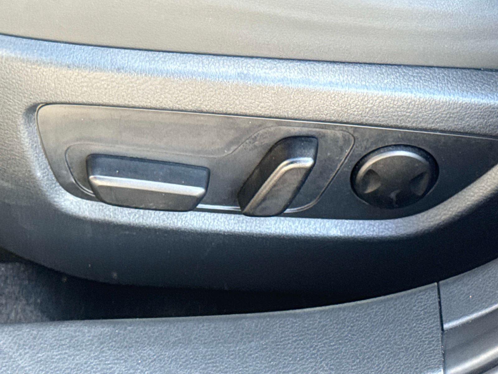 2023 Mazda CX-30 2.5 S Preferred Package