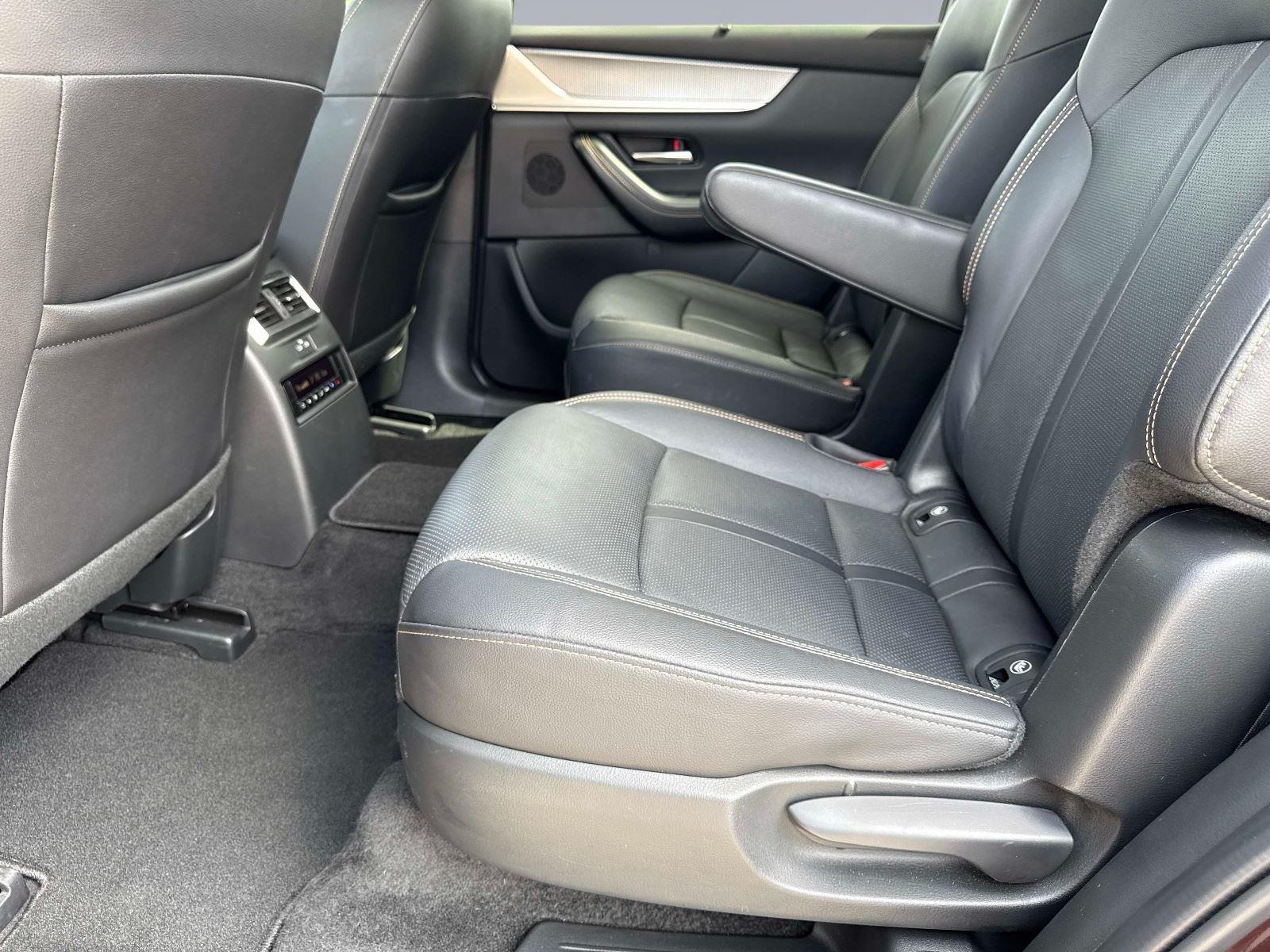 2024 Mazda CX-90 PHEV Premium